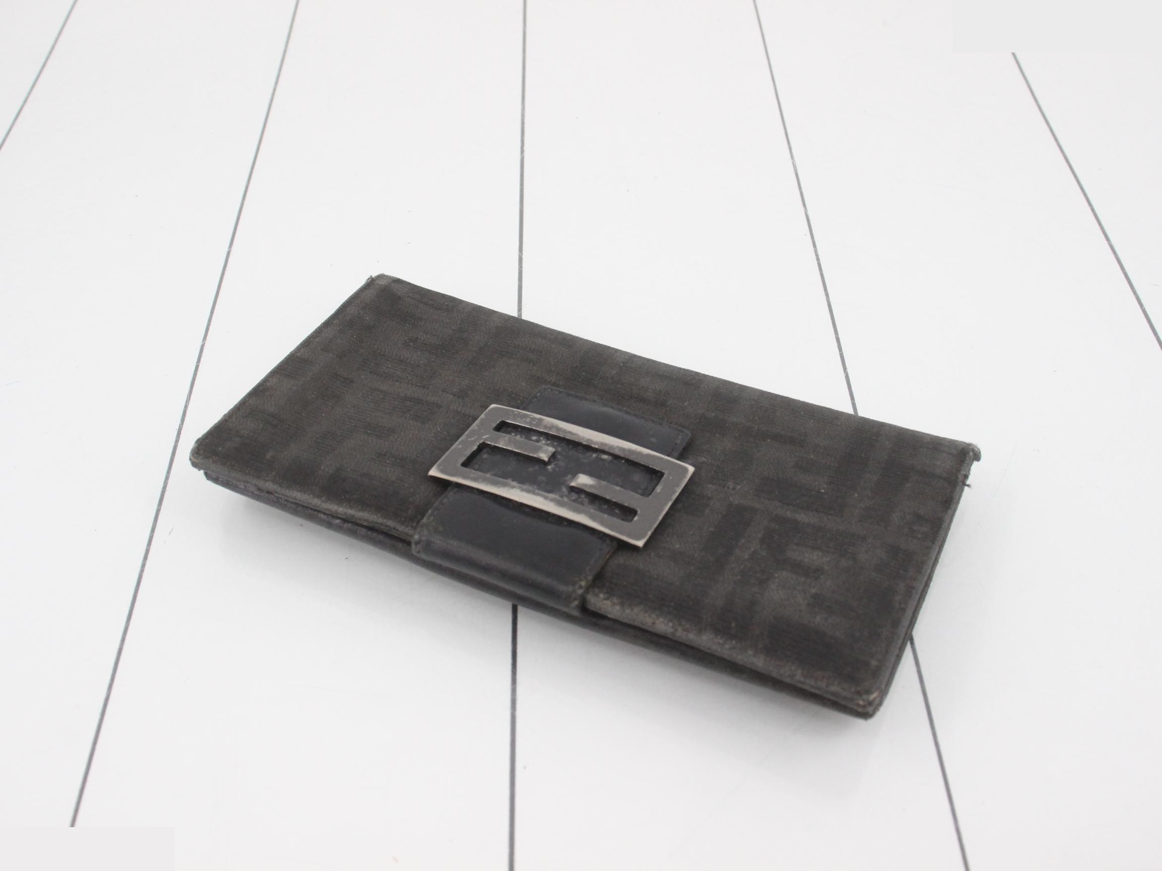 ZUCCA wallet - BULK SALE - 2 items bundled together — view 2