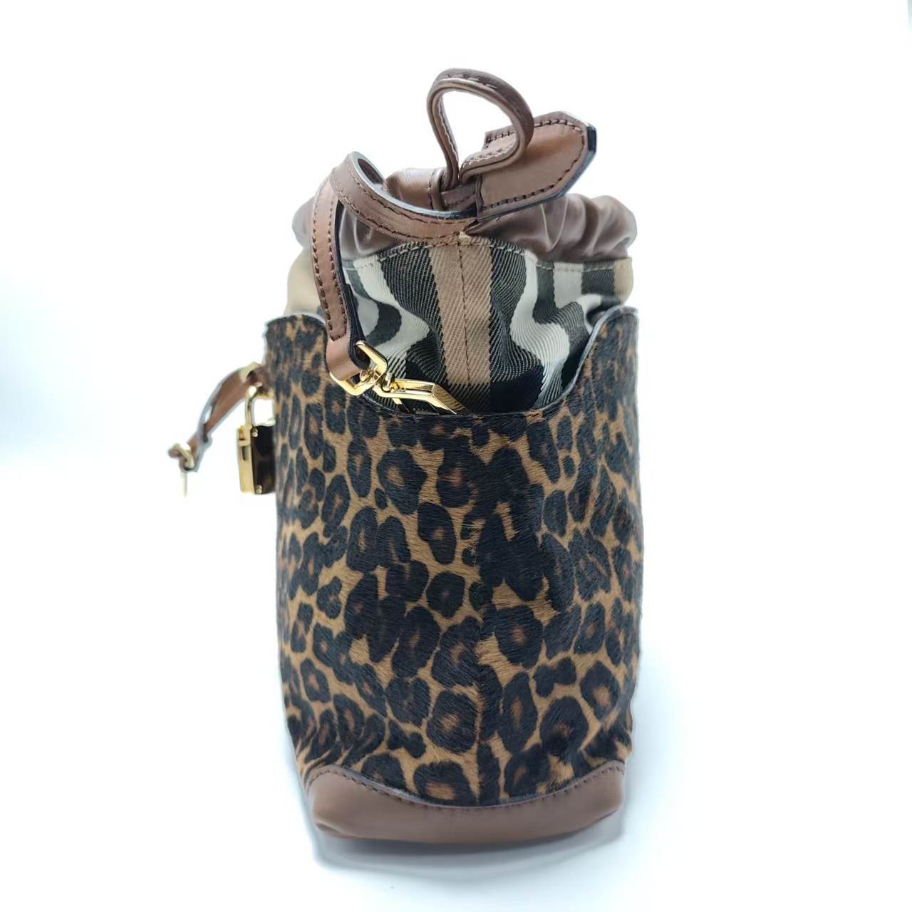 【*Shipped from: China*】BURBERRY Pony Hair Shoulder Bag — view 4