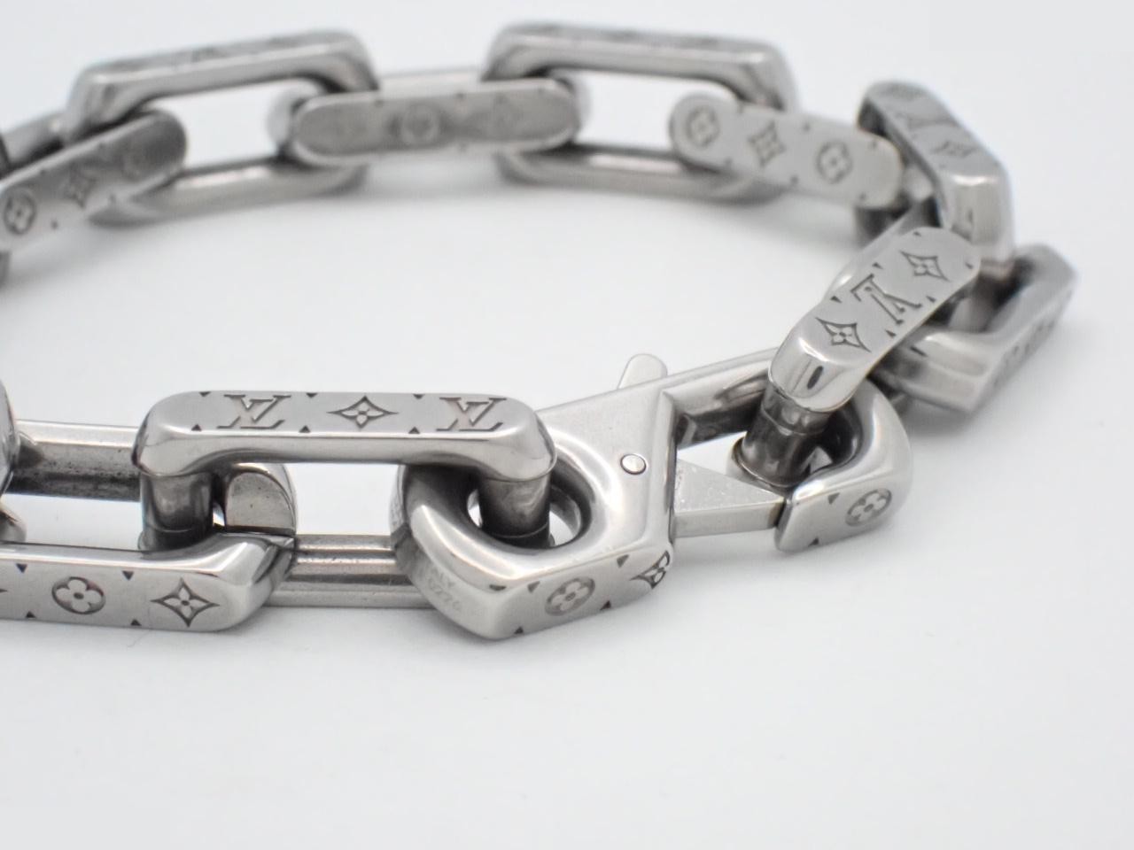 Monogram bracelet with chain, silver, wrist circumference approximately 17cm — view 3