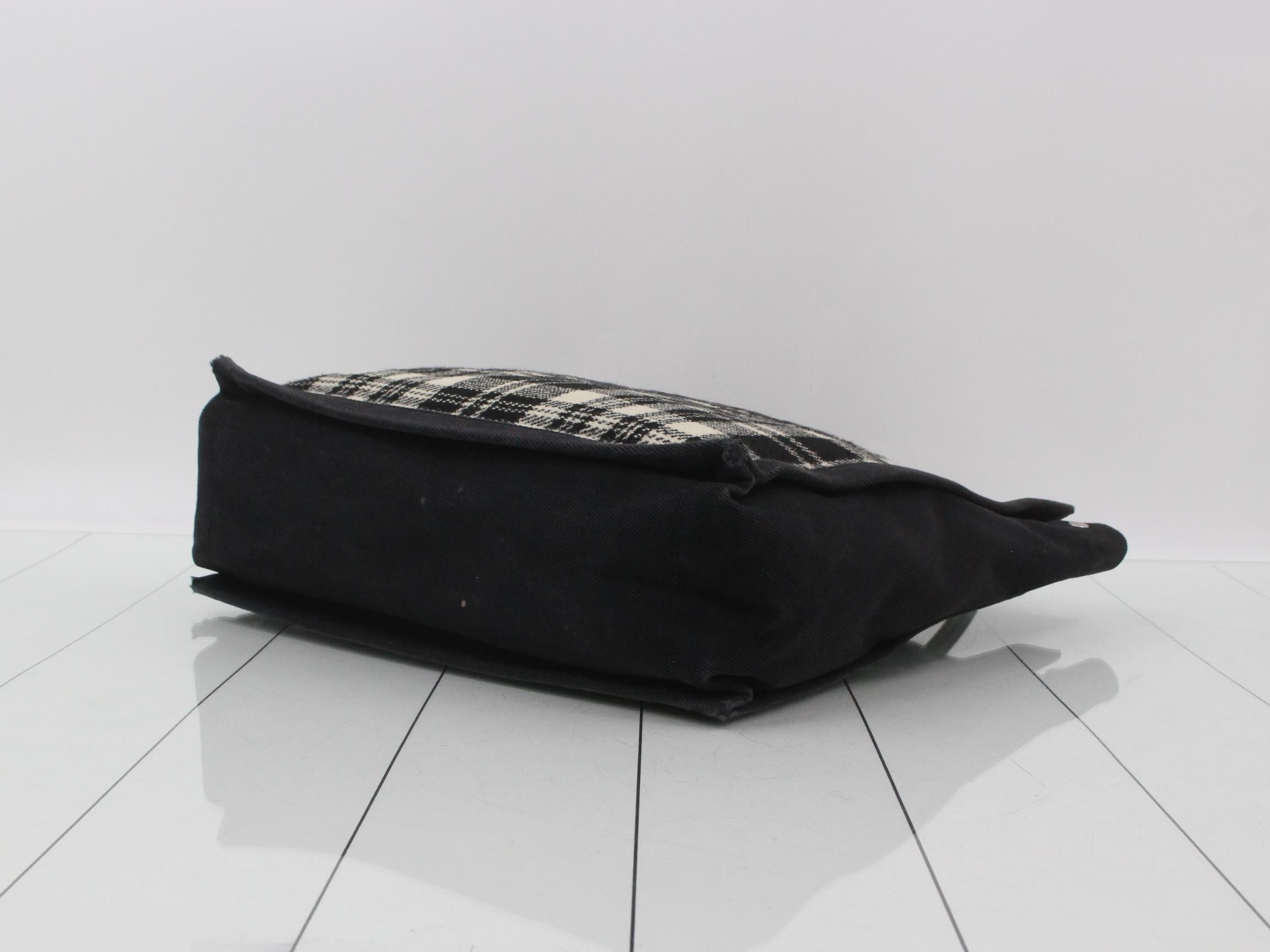 Other lines: Bags and tote bags — view 6
