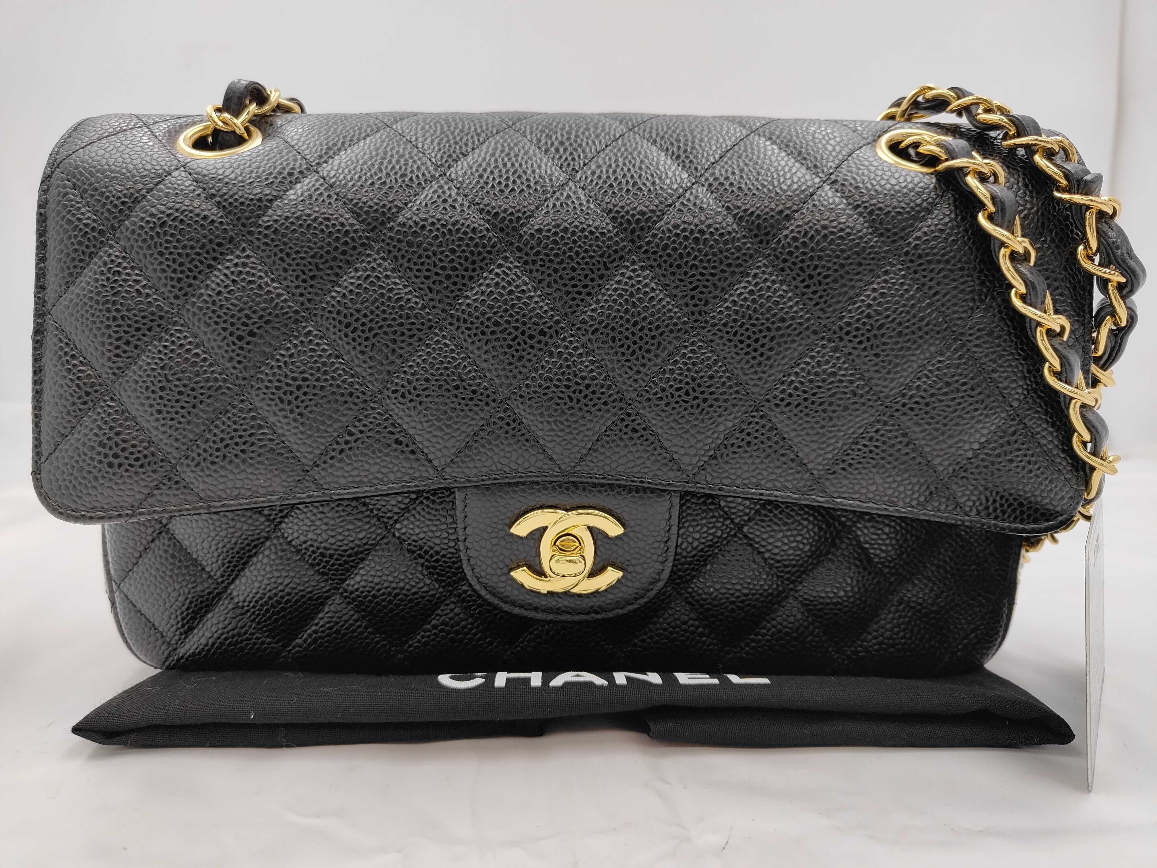 Double Flap 25cm Chain Shoulder Bag, Caviar Leather, Black, Gold Hardware, Card Holder, 26927223