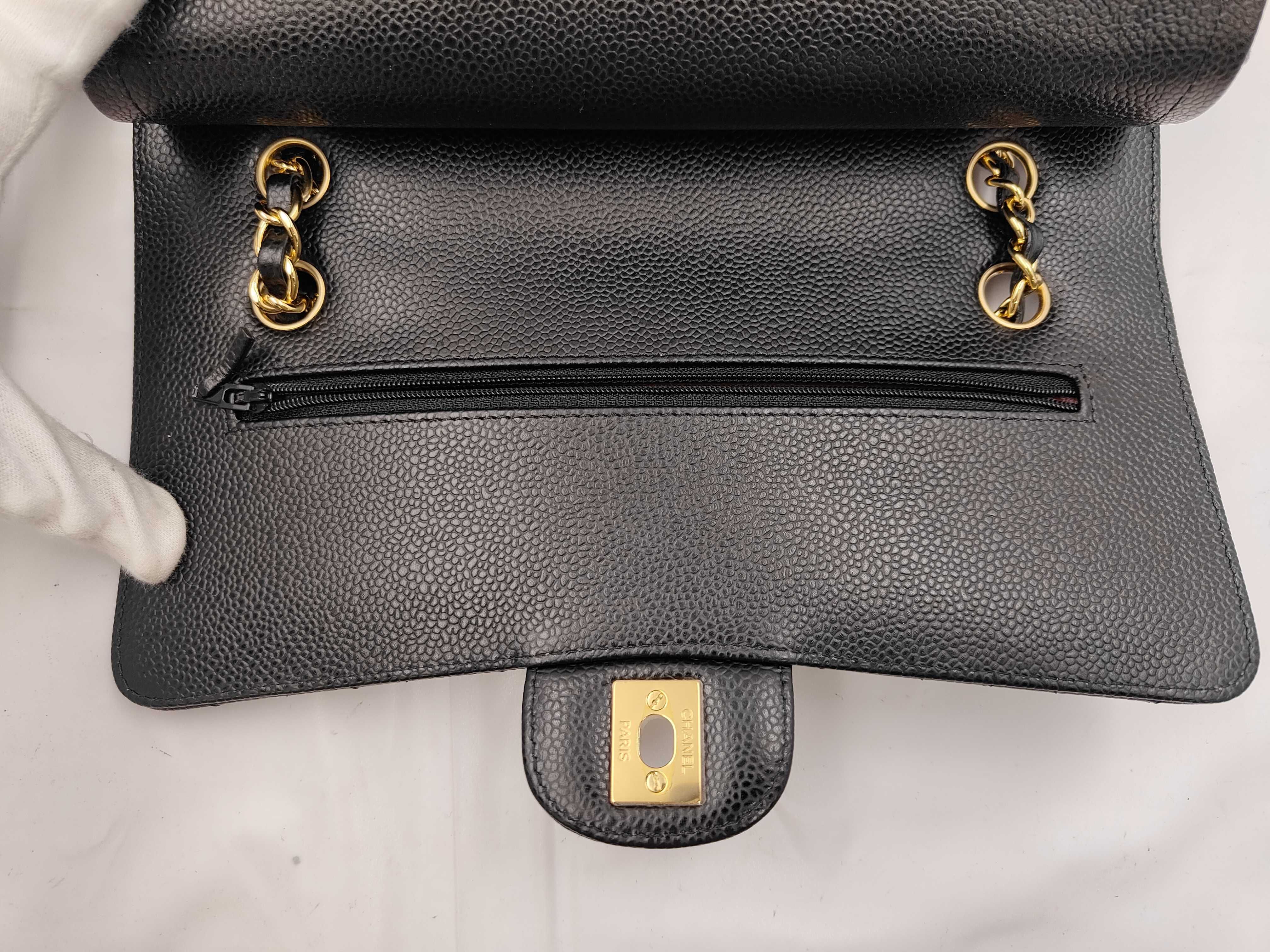 Double Flap 25cm Chain Shoulder Bag, Caviar Leather, Black, Gold Hardware, Card Holder, 26927223 — view 5