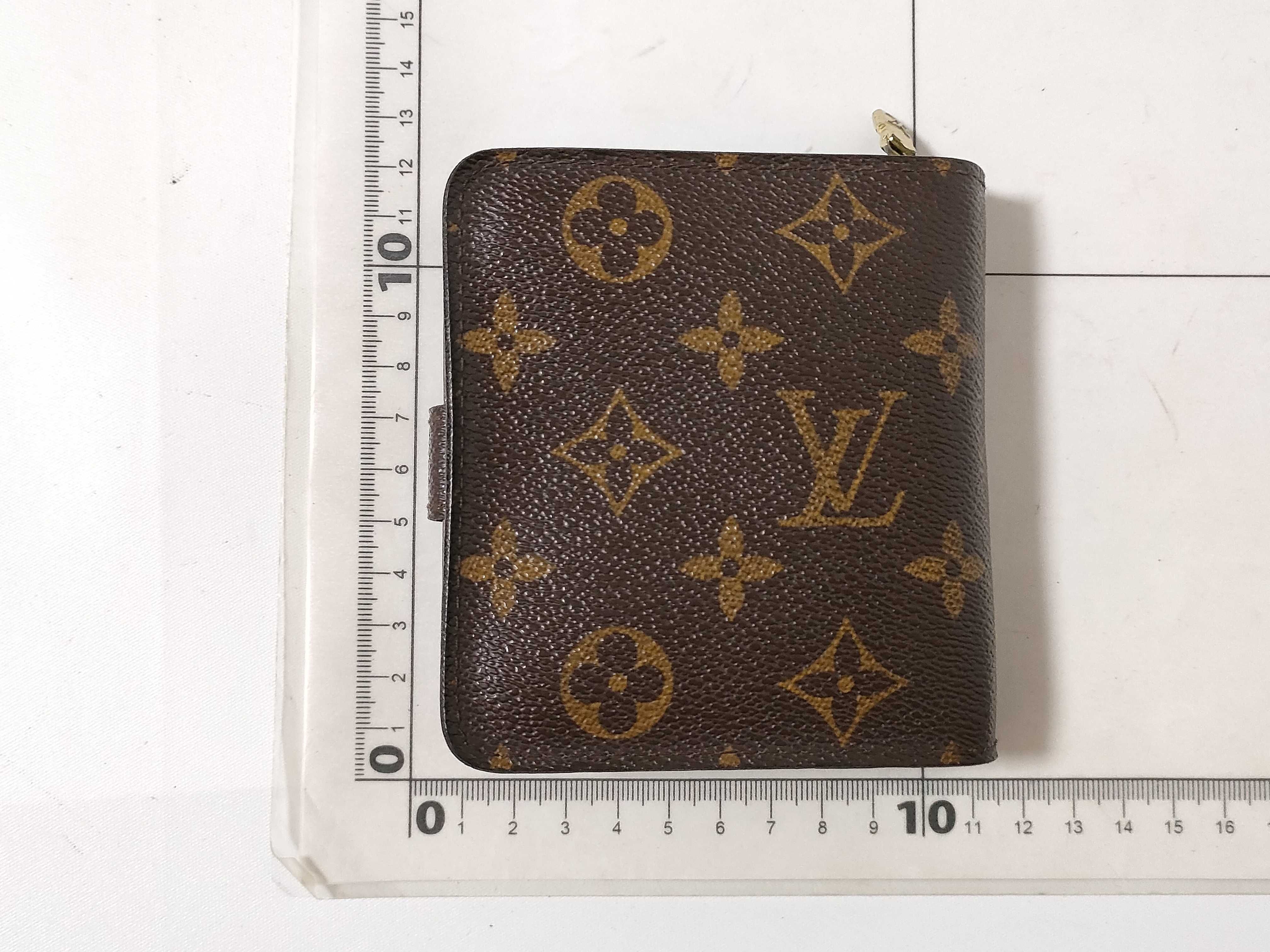 Monogram Louis Vuitton Monogram / Compact Zip M61667 CA0043 Folding Wallet PVC Wallet — view 2