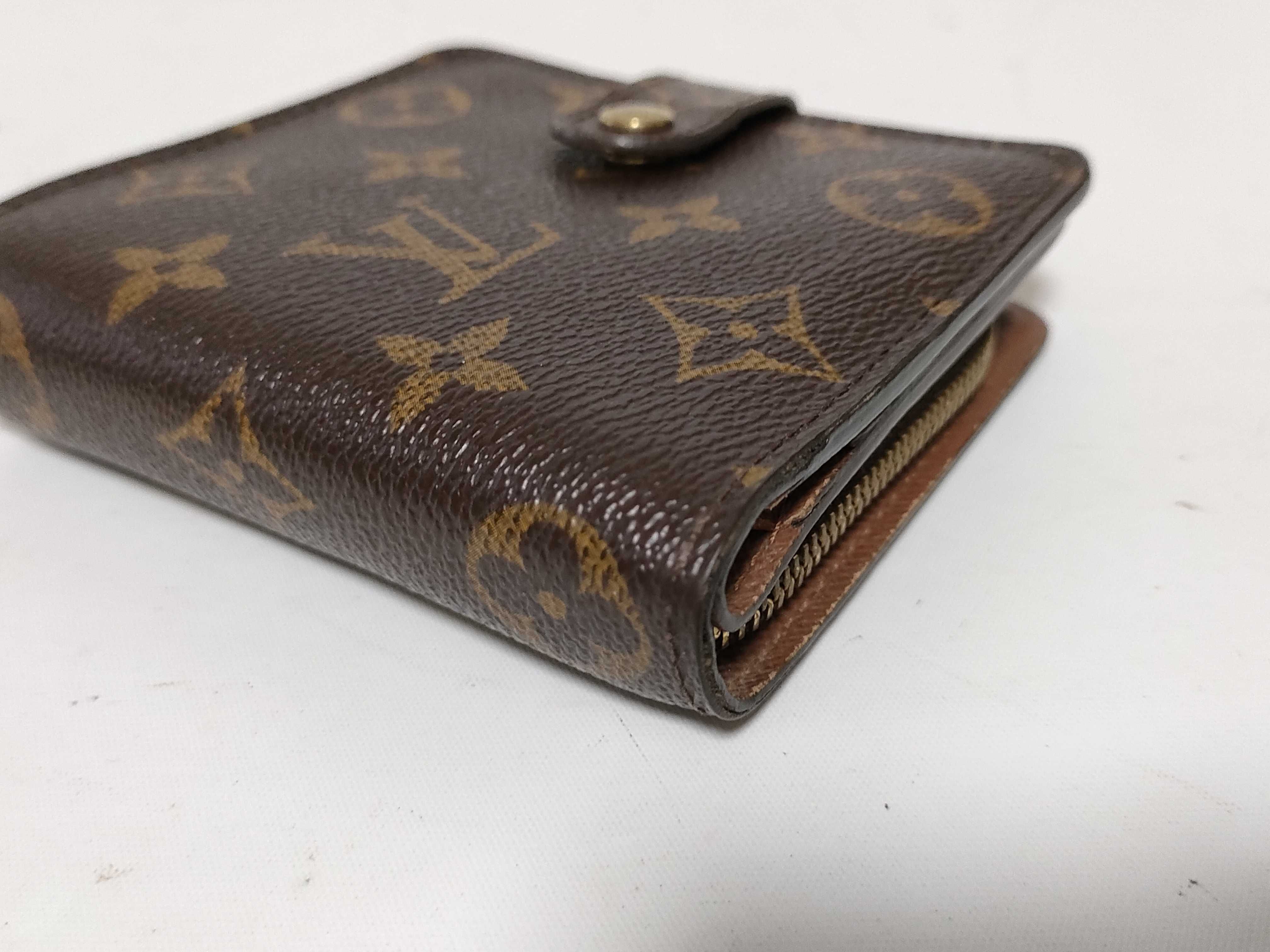 Monogram Louis Vuitton Monogram / Compact Zip M61667 CA0043 Folding Wallet PVC Wallet — view 4