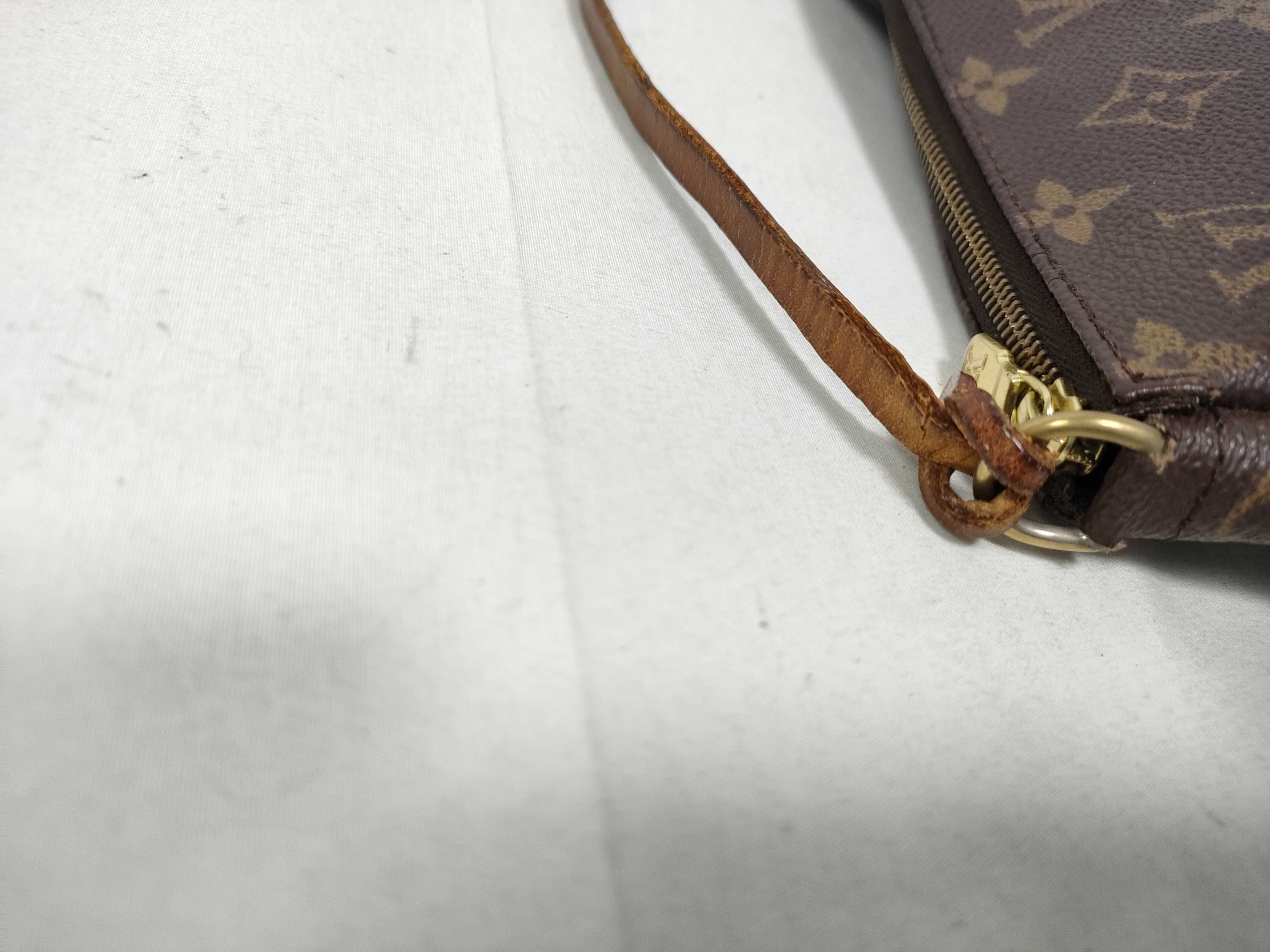 Monogram Louis Vuitton Monogram Pochette Accessoires Accessory Pouch Handbag M51980 Pouch — view 7