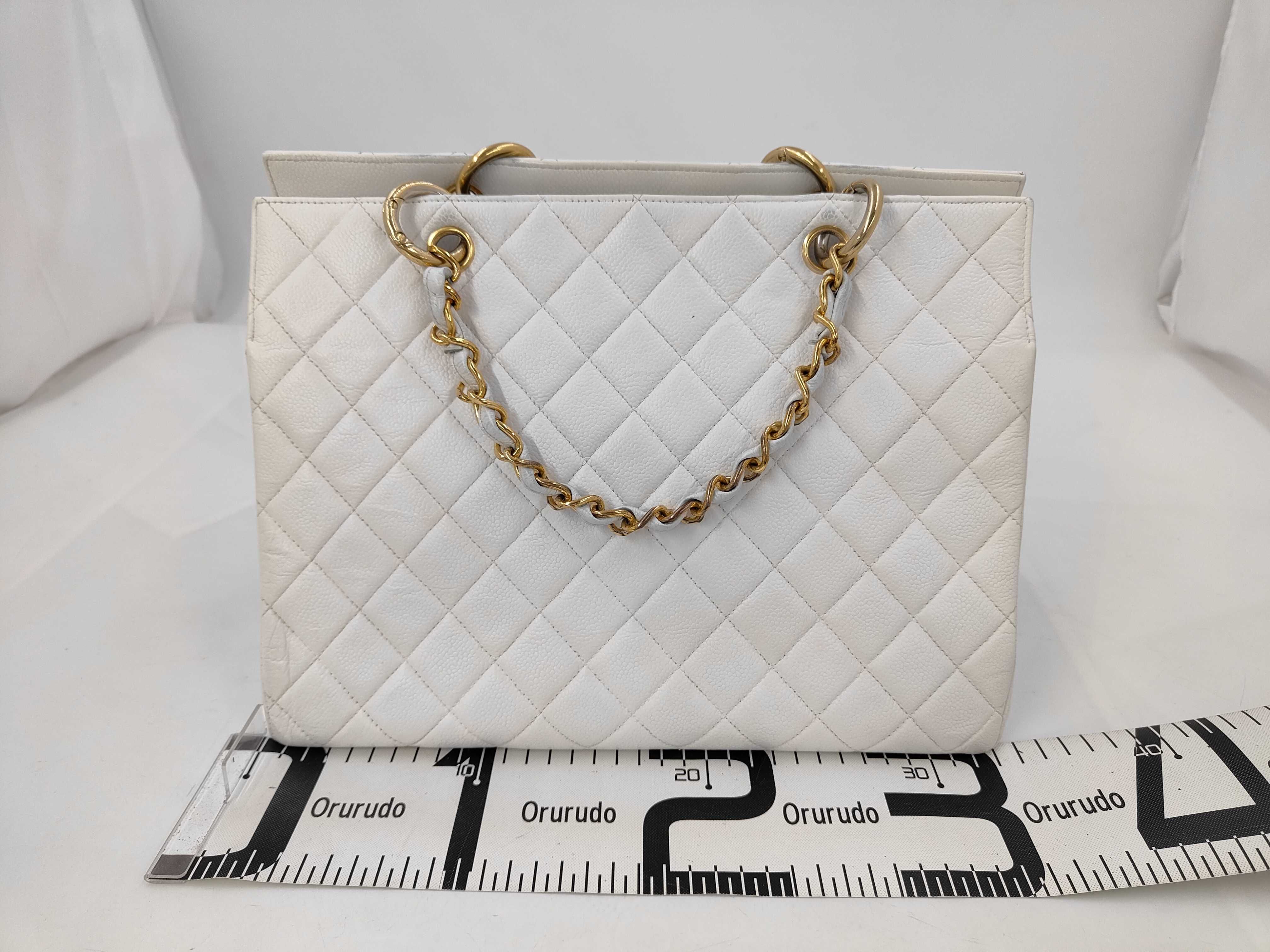 Grained Calfskin White GST 4872750 Bag — view 2