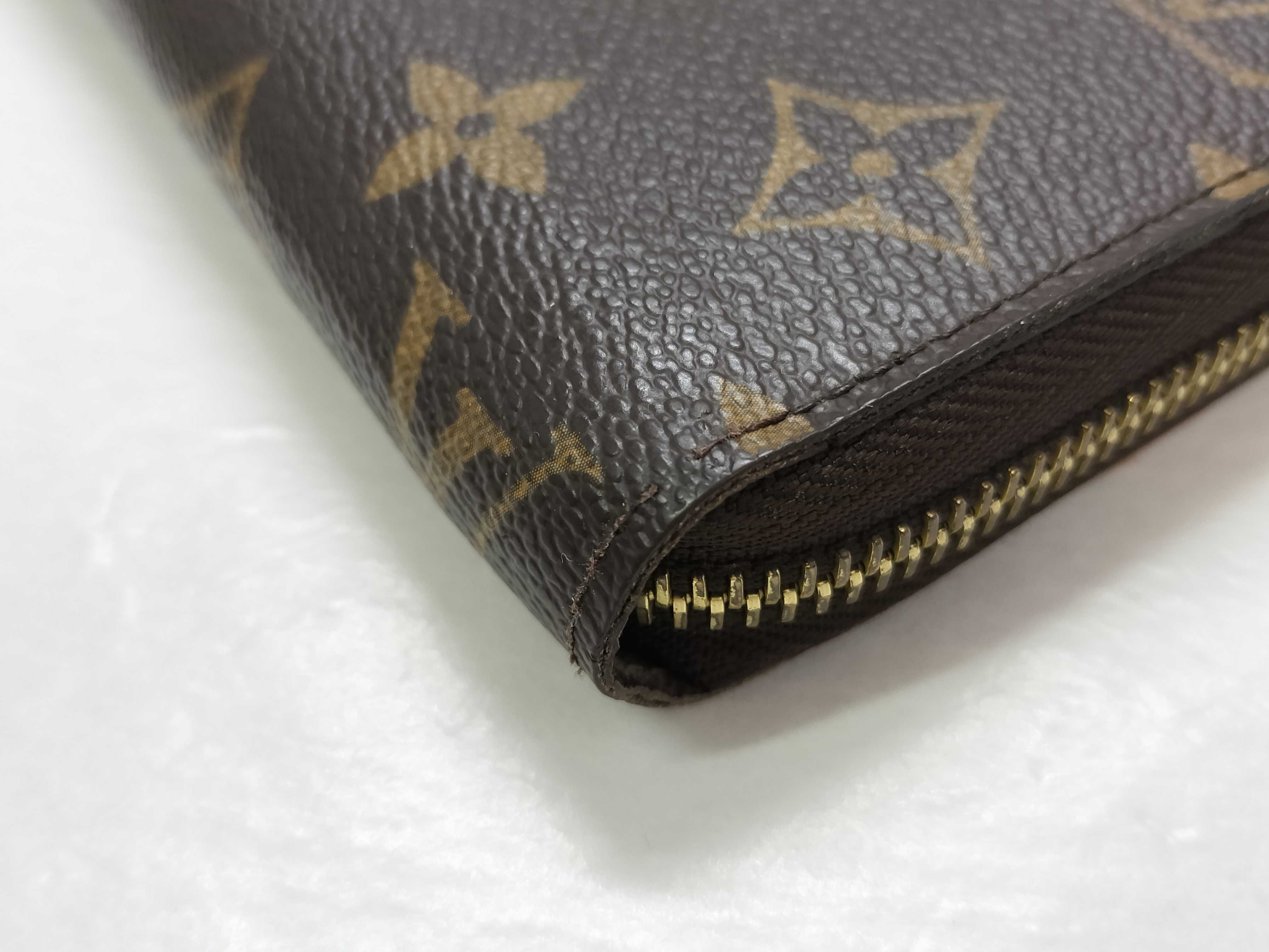 Monogram Louis Vuitton M60017 Zippy Wallet CA2079 Round Zipper Long Wallet Monogram Wallet — view 3
