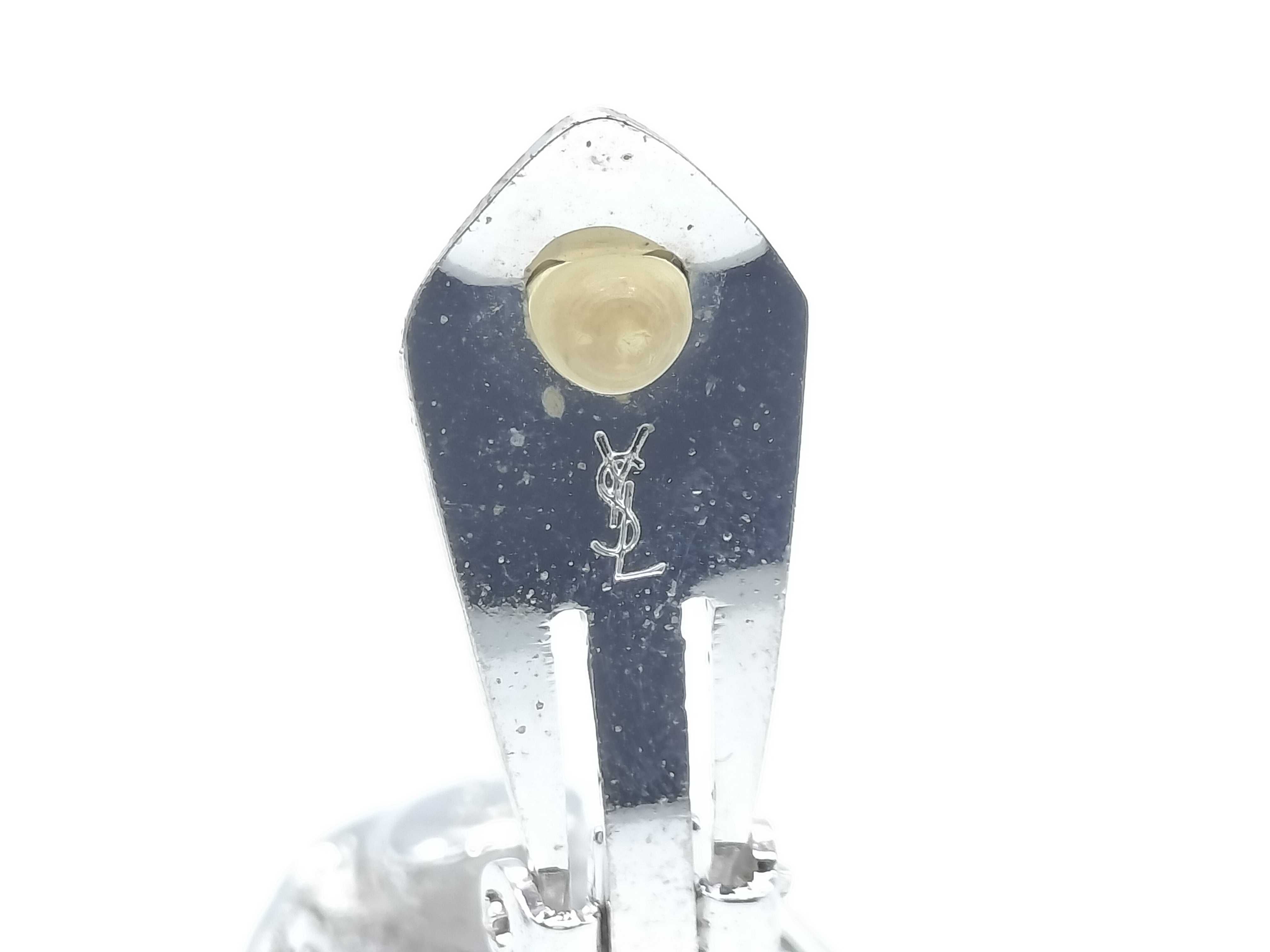 Earrings — view 5