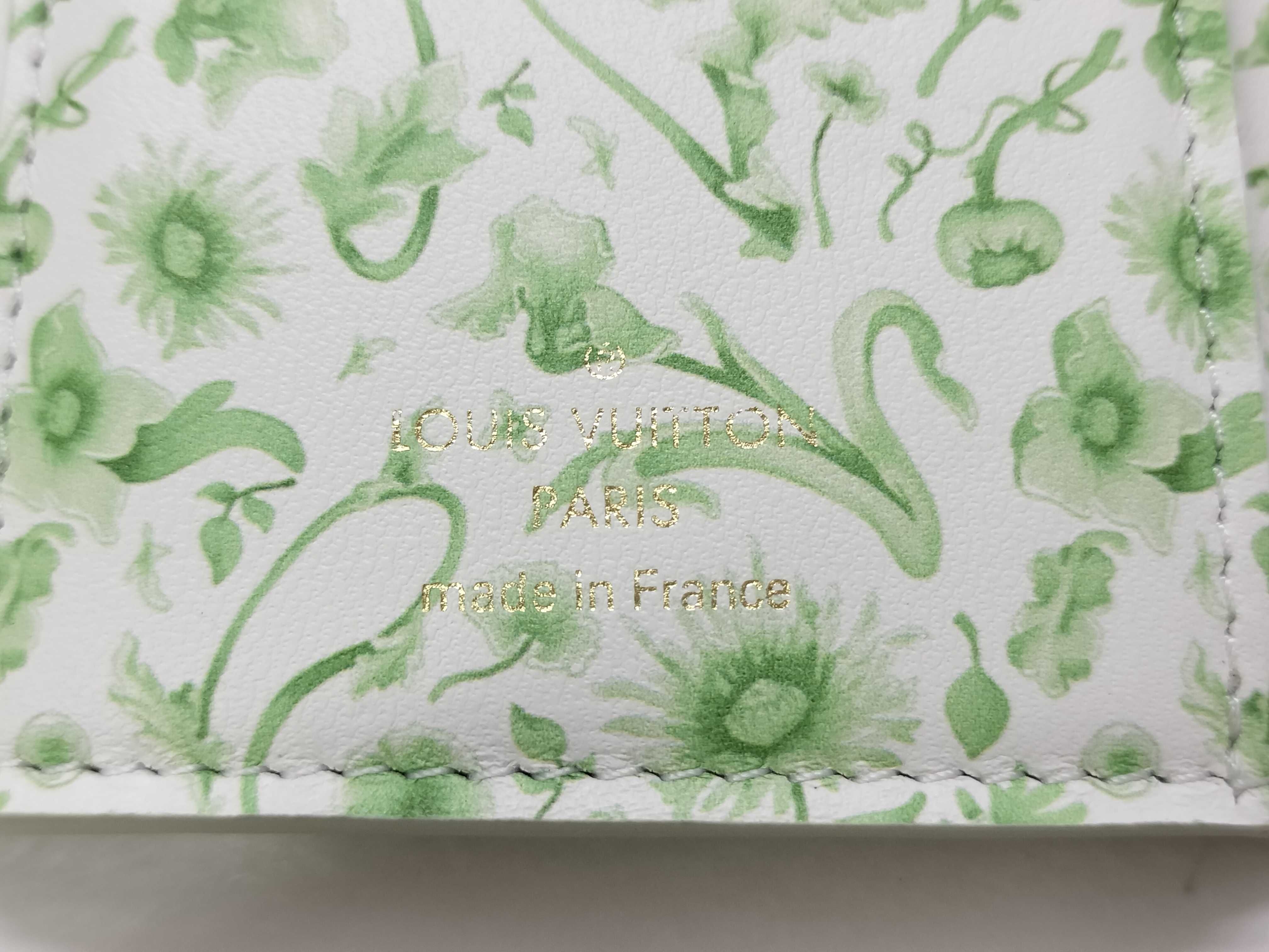 Vuitton Capucines Portefeuille Taurillon Wallet — view 14