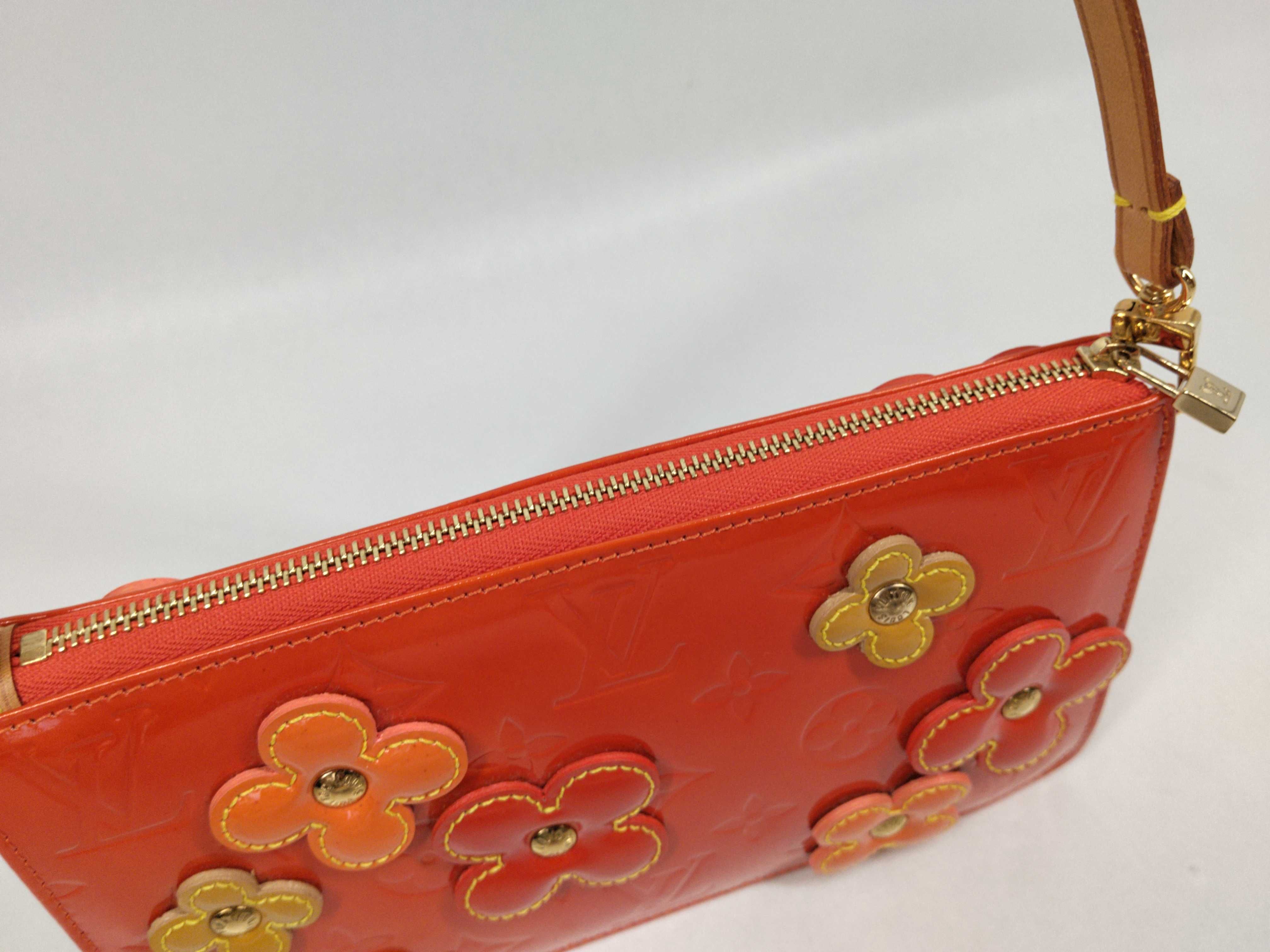 Vernis Lexington Flower Pouch — view 6