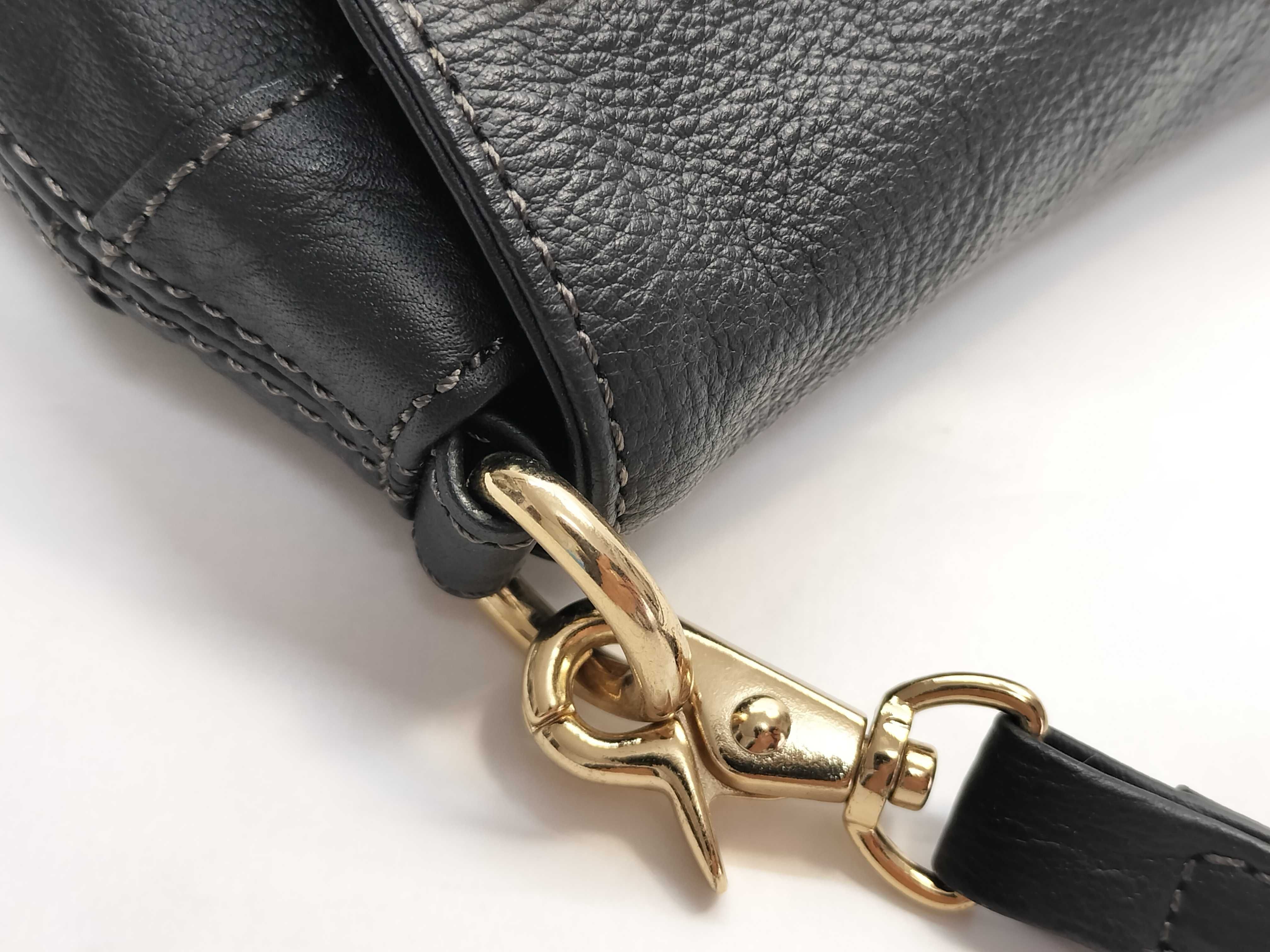 Blue Label Shoulder Bag — view 7