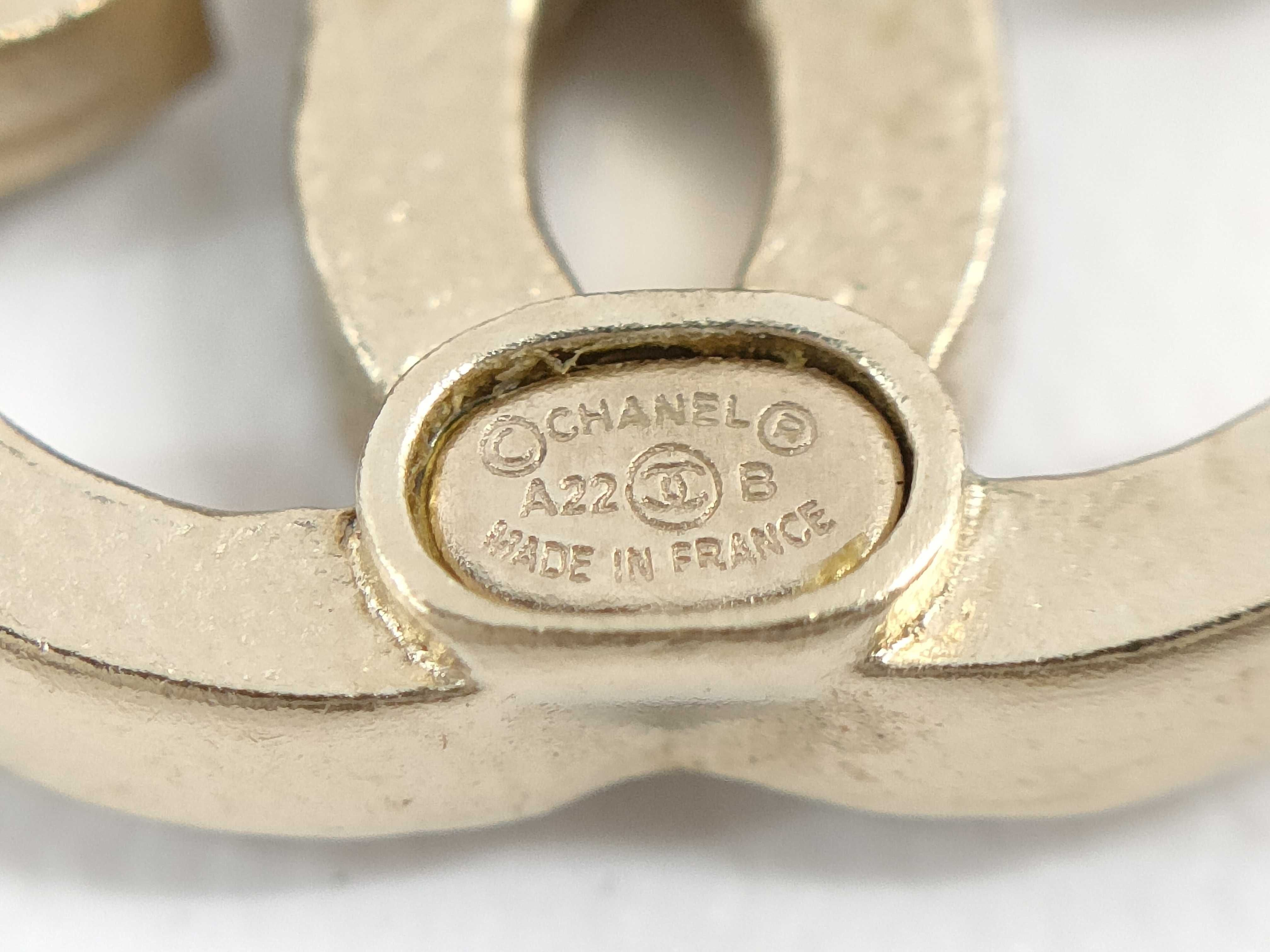 earrings — view 6