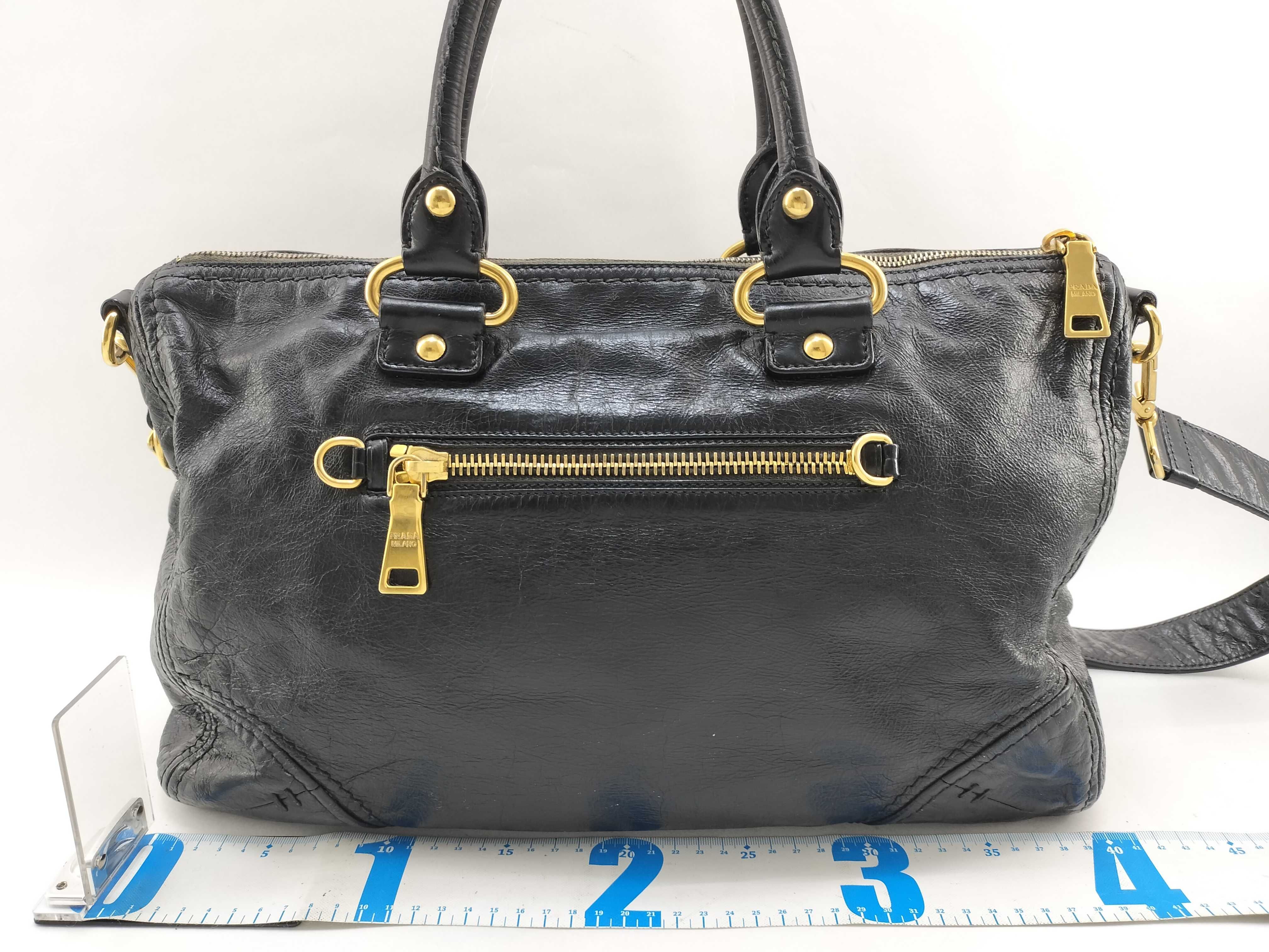 2-way handbag, leather, triangular plate handbag — view 2
