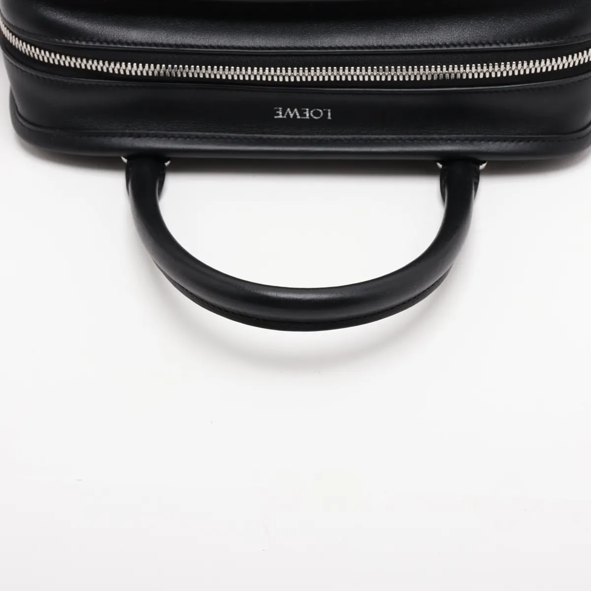 Amazona 180 Small Leather 2-Way Handbag, Black — view 5