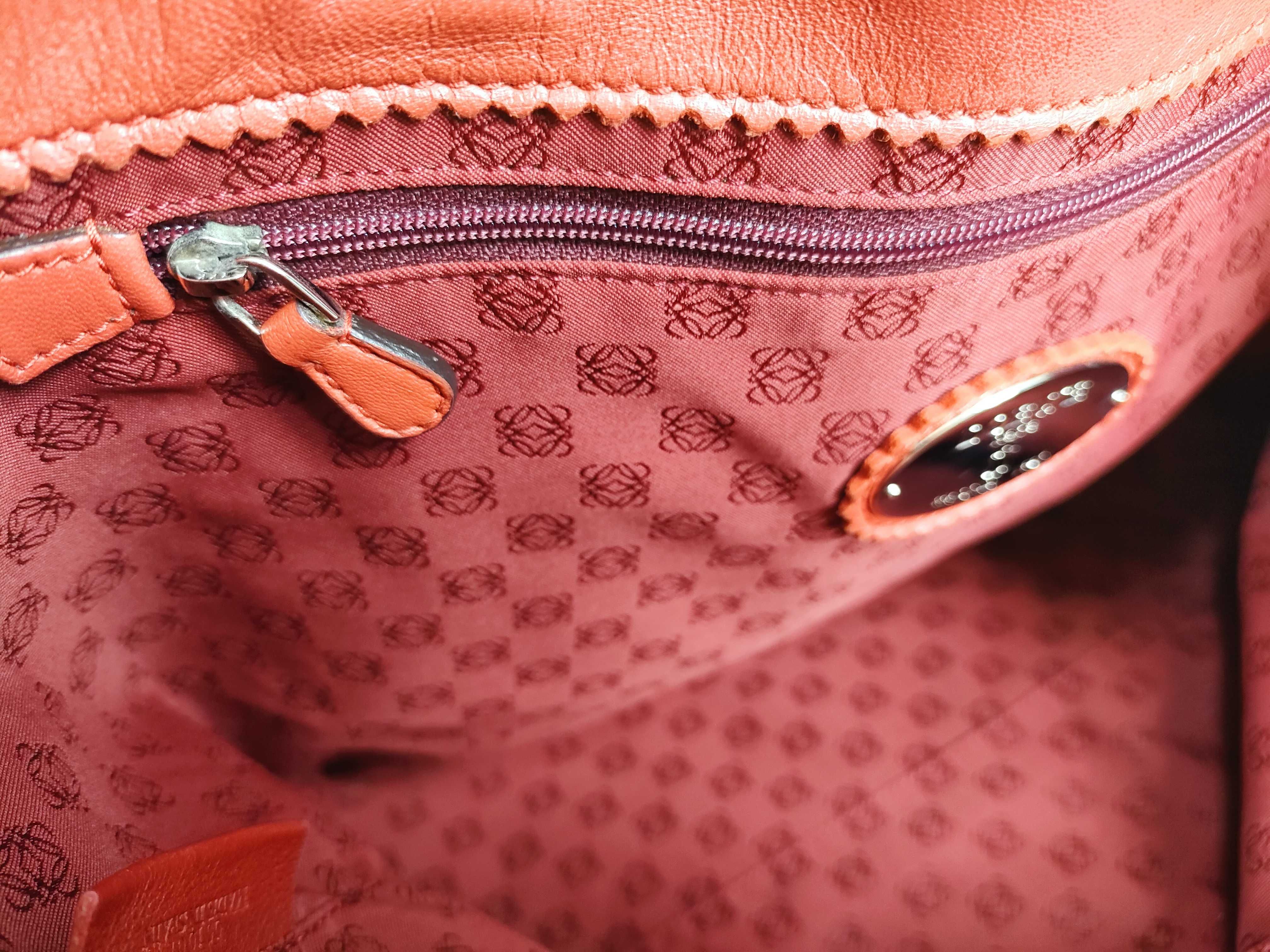 handbag, nappa leather, anagram design, red tones. — view 14