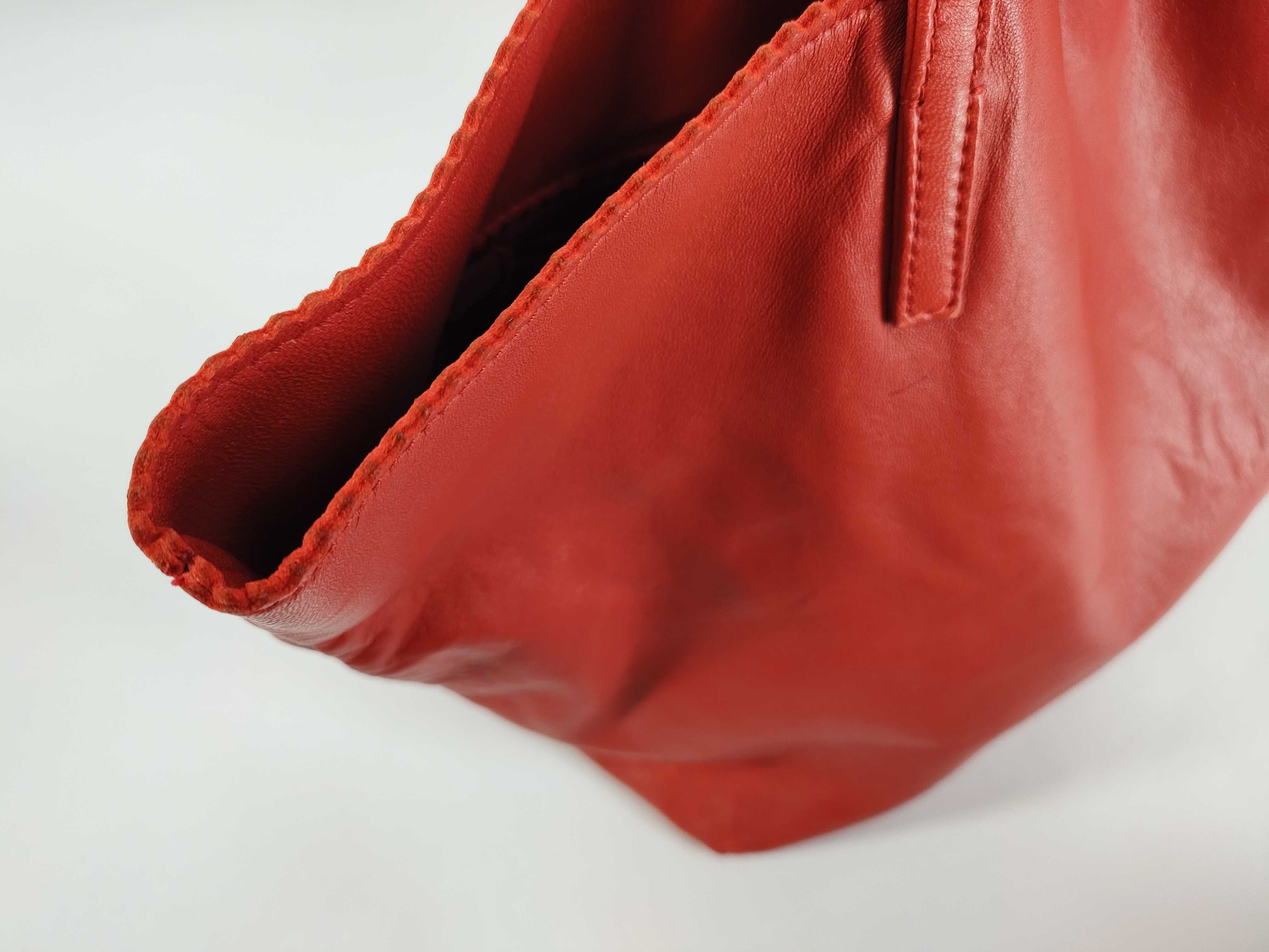 handbag, nappa leather, anagram design, red tones. — view 8