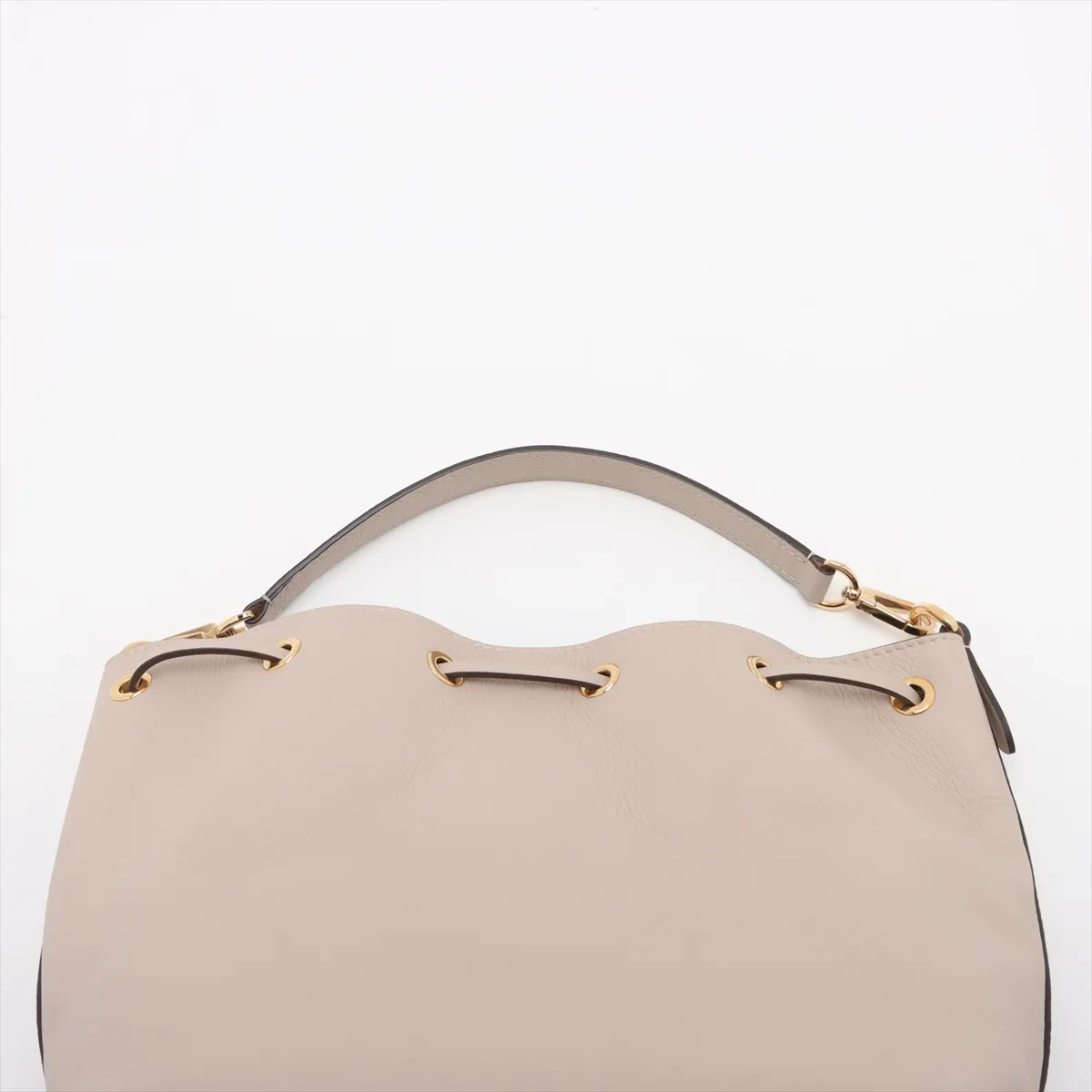 Taurillon Lock Me Bucket NV M57688 Beige RFID reaction available — view 6