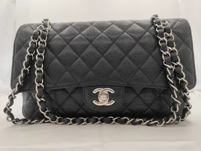 Matelassé 25 Double Flap Caviar Black Chain Shoulder Bag