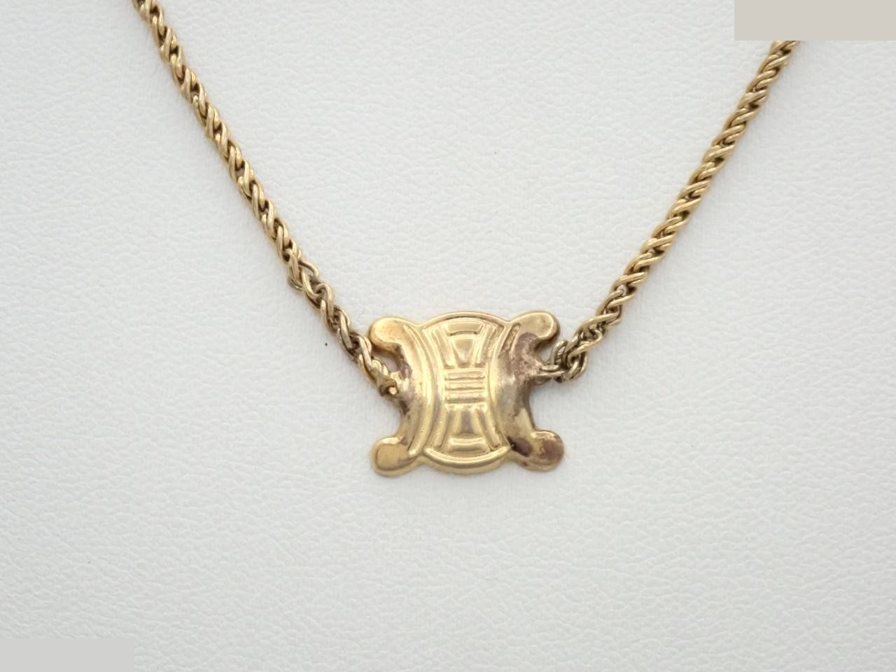 necklace, neck circumference approximately 43cm