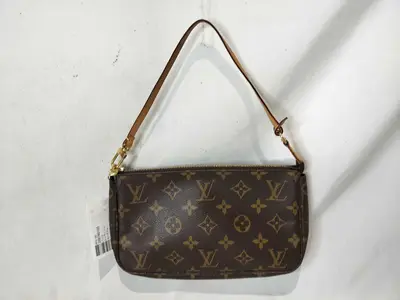 Monogram M40712 Pochette Accessoires Handbag