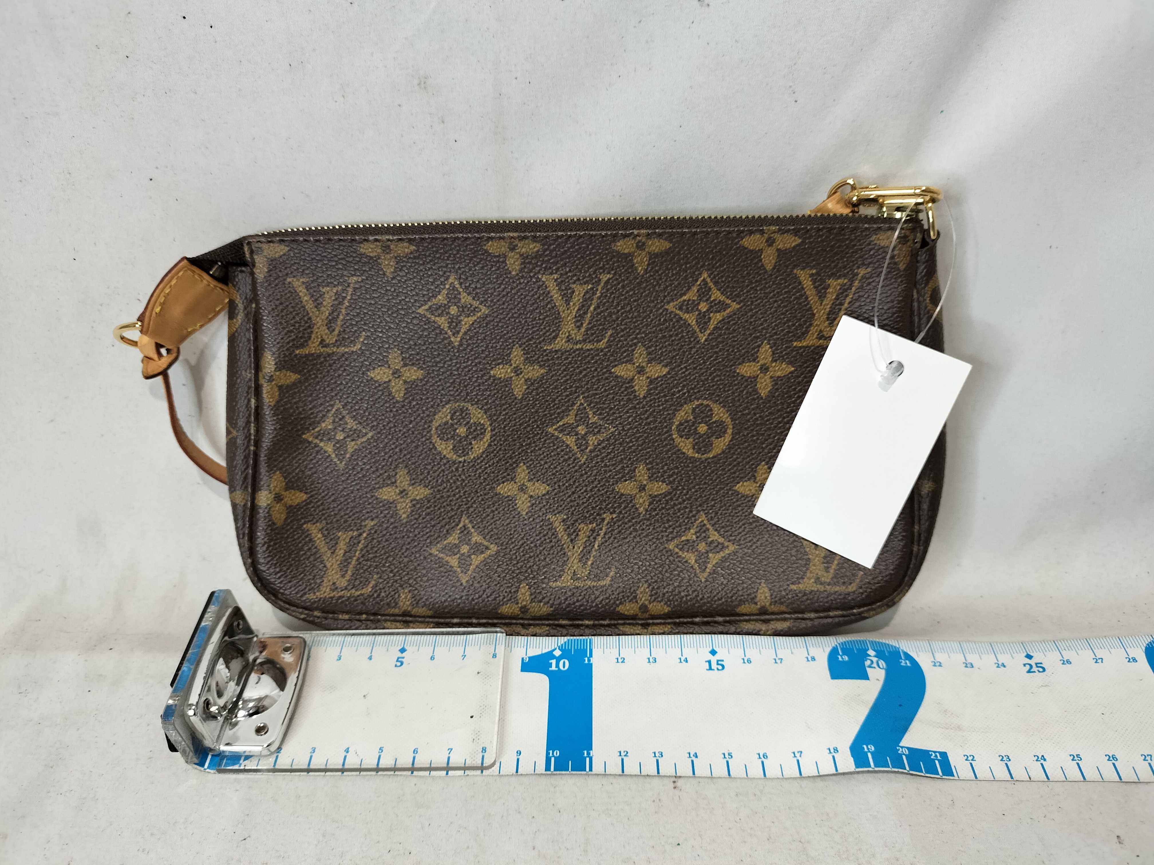 Monogram M40712 Pochette Accessoires Handbag — view 2