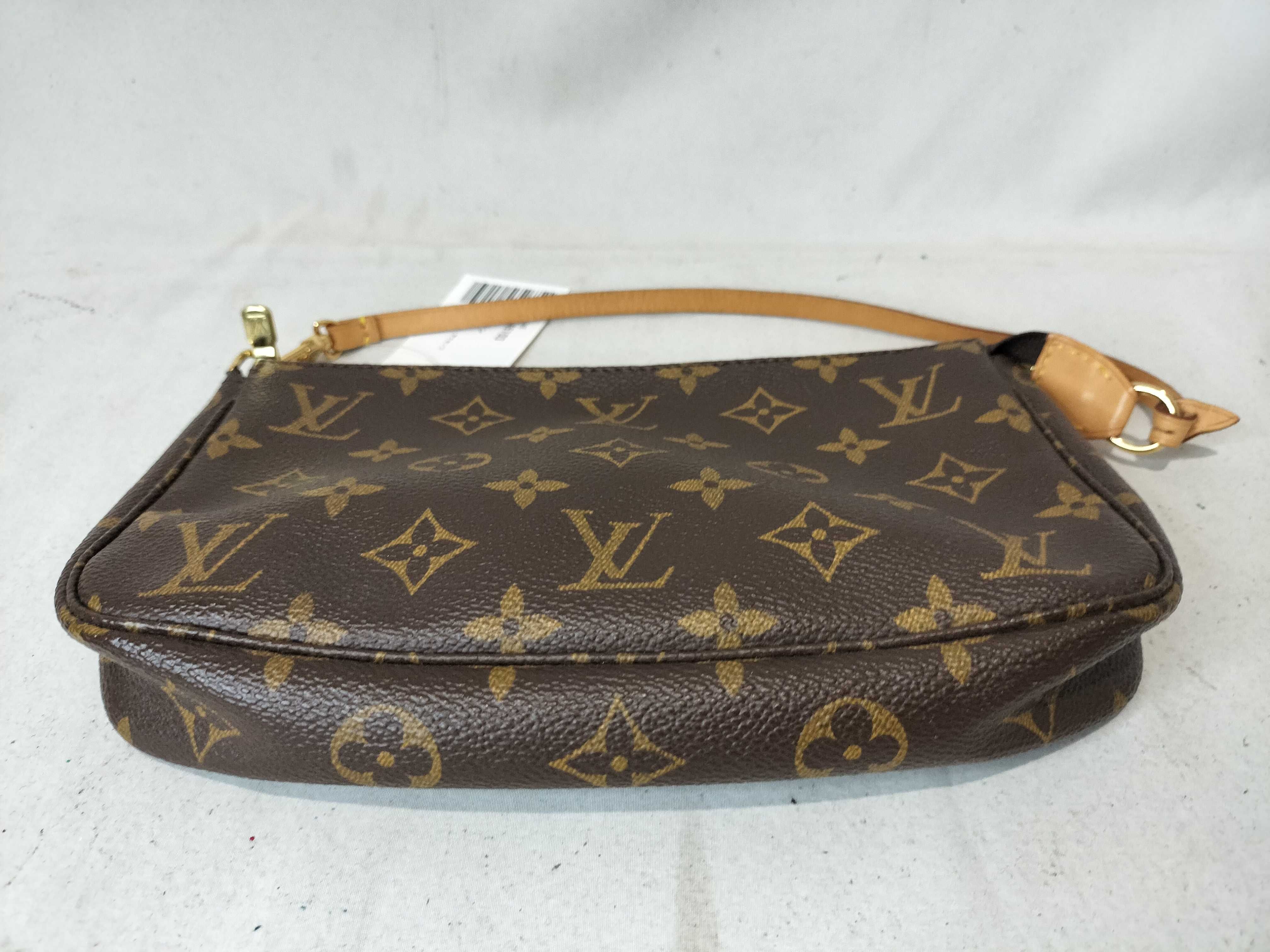Monogram M40712 Pochette Accessoires Handbag — view 7