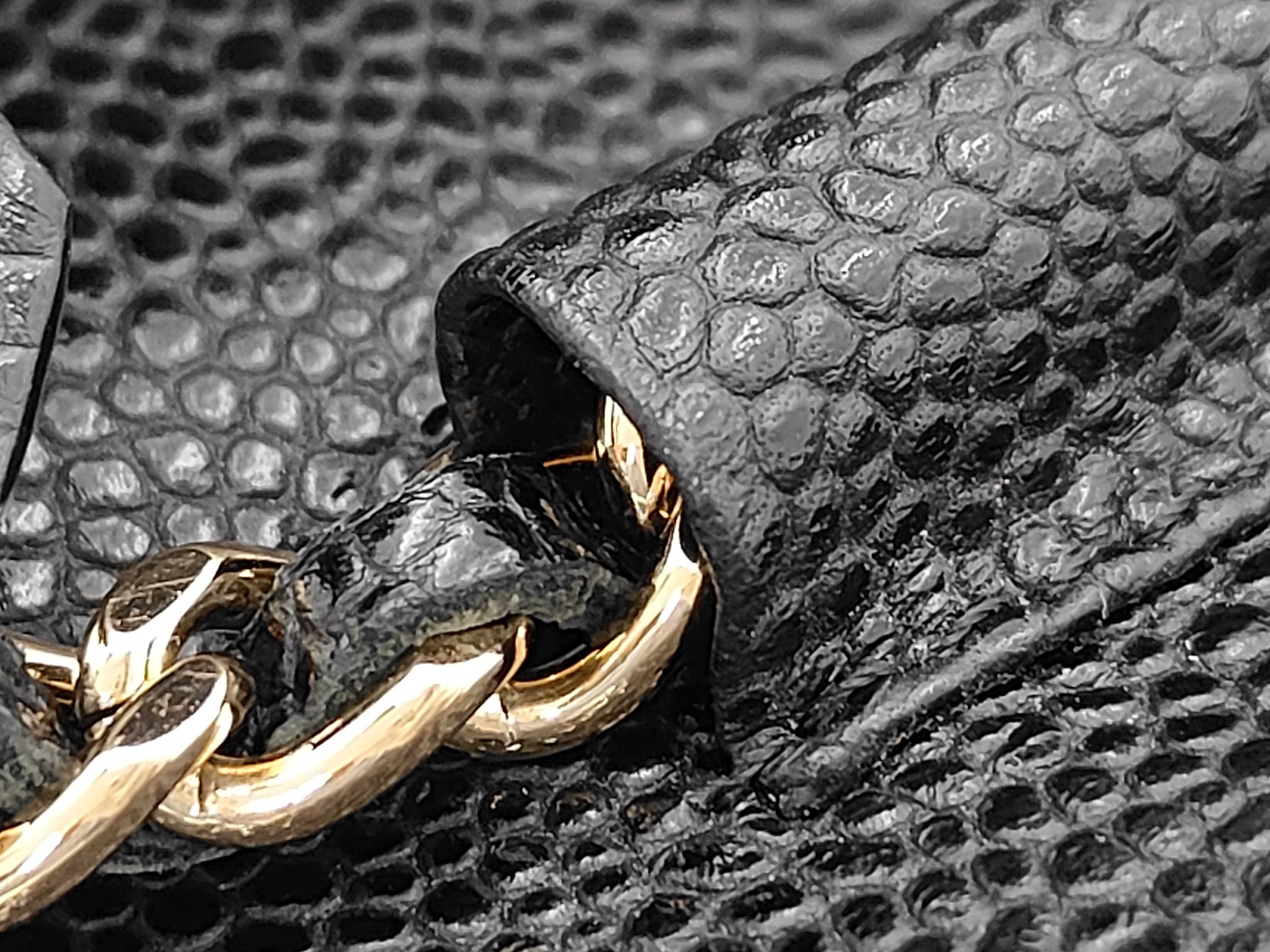 Matelassé Chain Wallet, Caviar Leather, Black, Gold Hardware, Shoulder Bag — view 7
