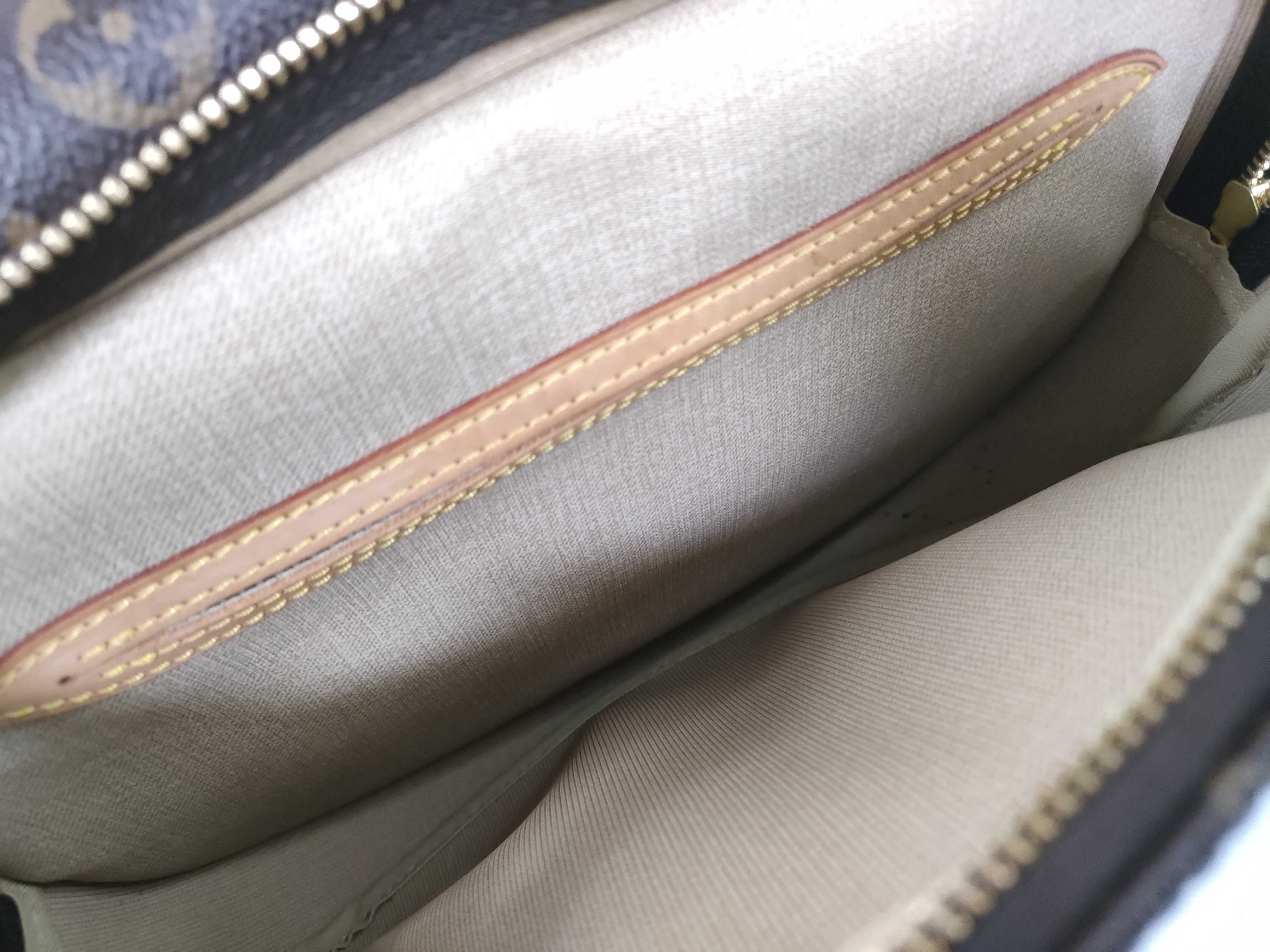 Monogram Reporter PM M45254 Shoulder Bag — view 9