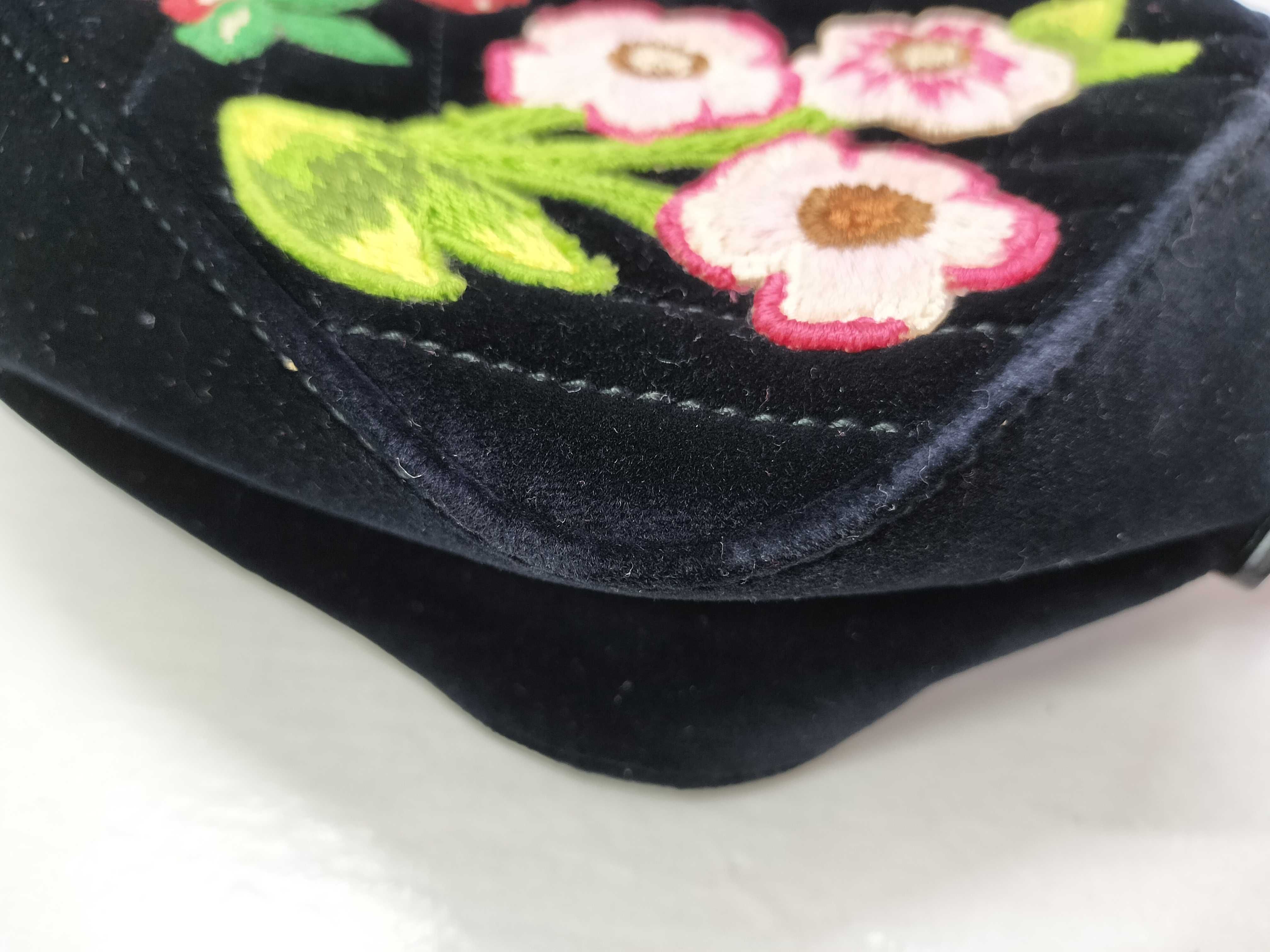 Camera Shoulder Bag — view 7