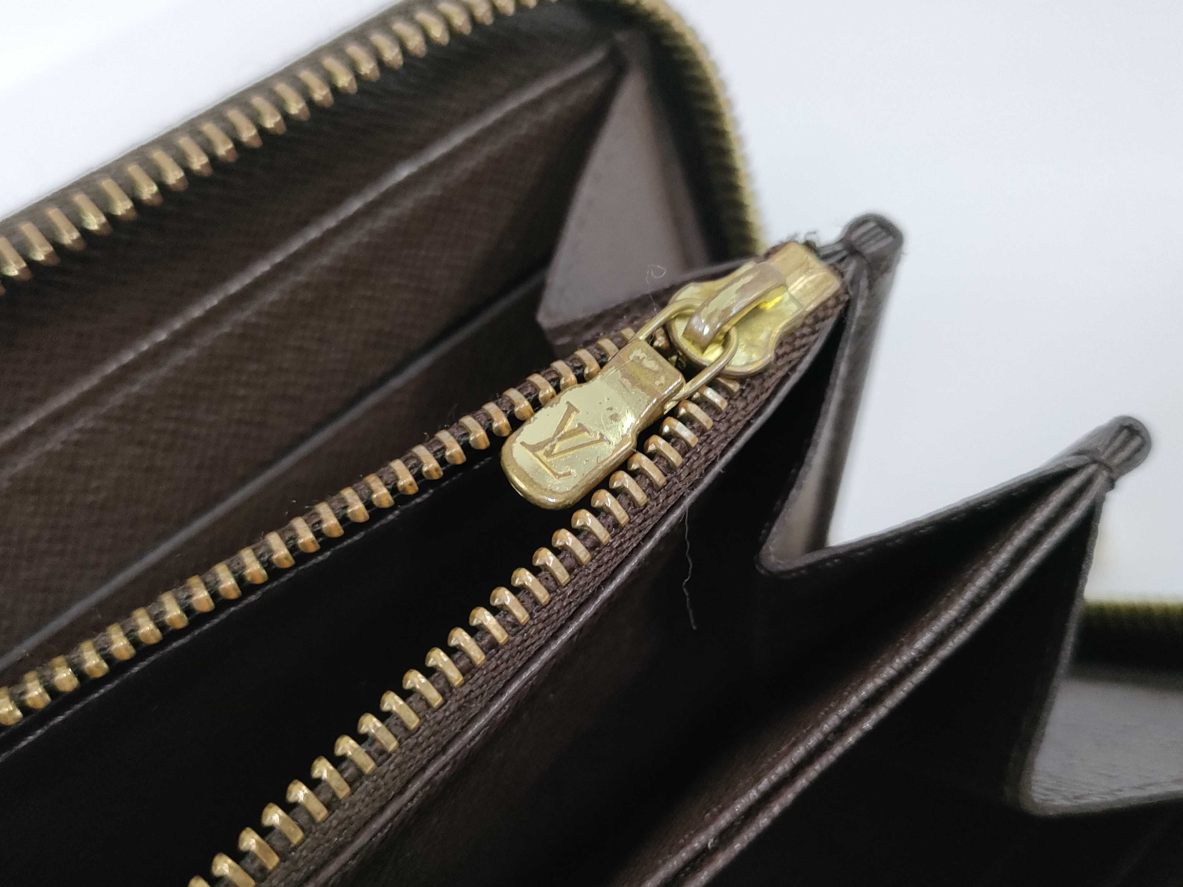 Damier Zippy Wallet — view 11