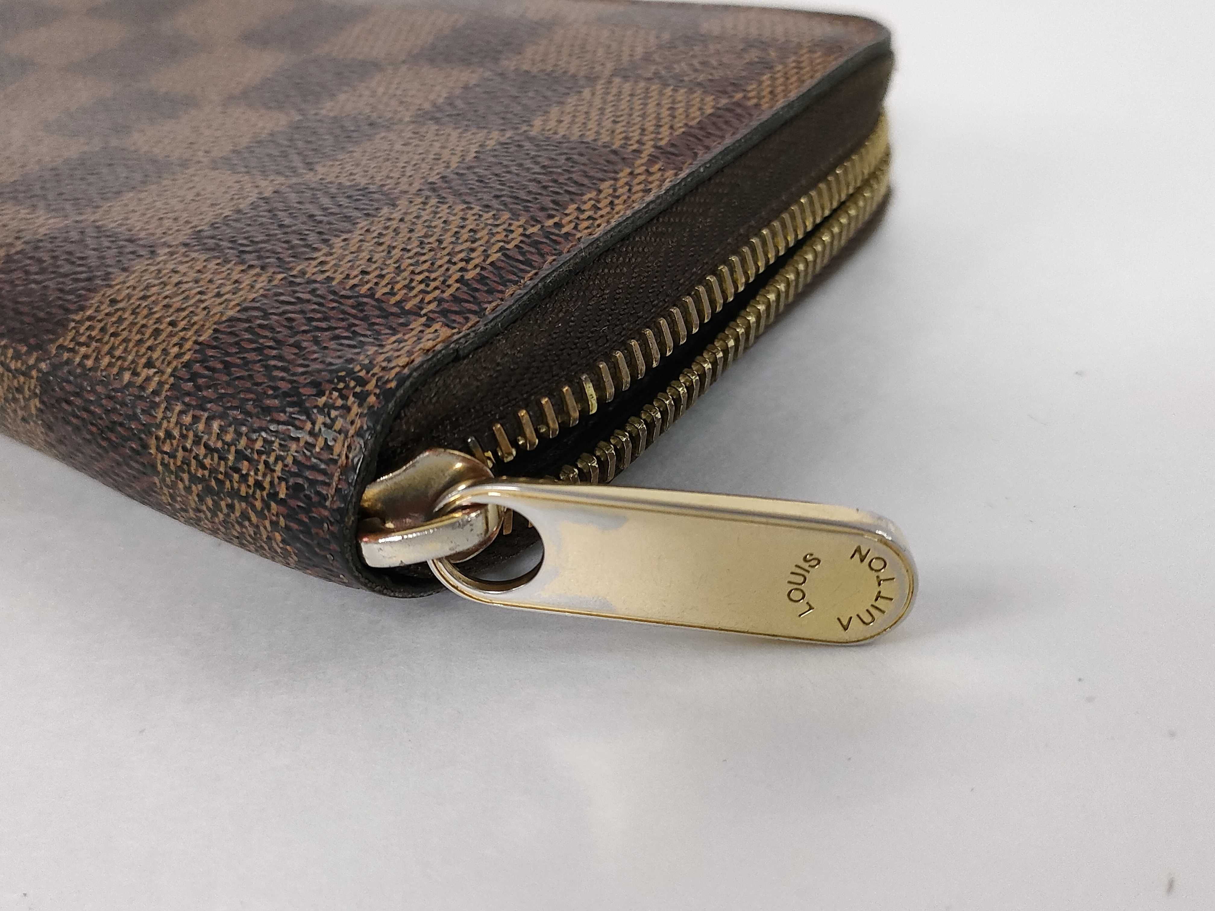 Damier Zippy Wallet — view 14