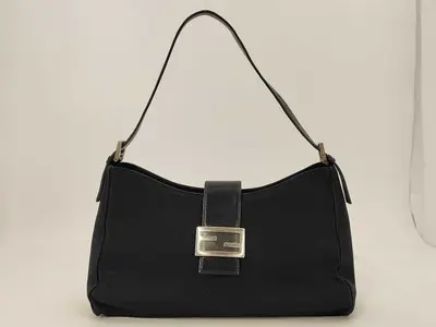 Mamma Shoulder Bag