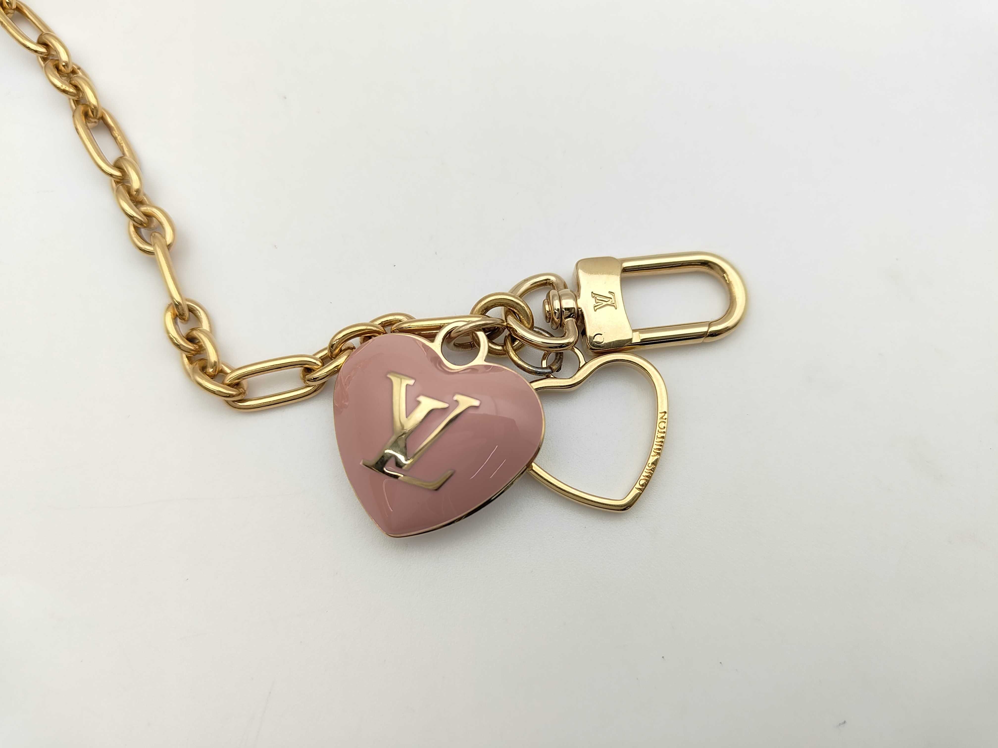 Monogram Vernis Portemonnaie Coeur Coin Case — view 7