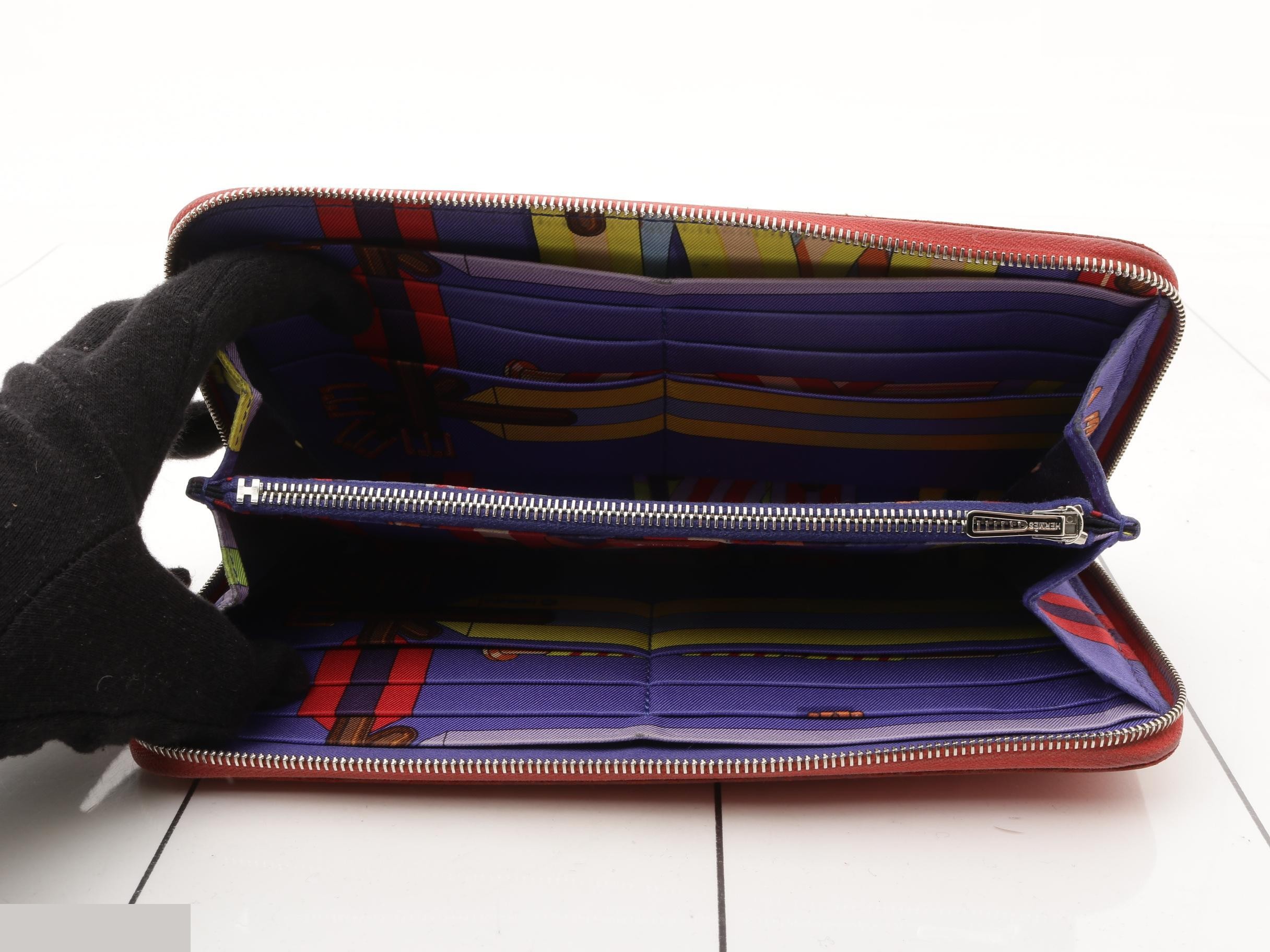 Azap R stamp Hermes wallet — view 4