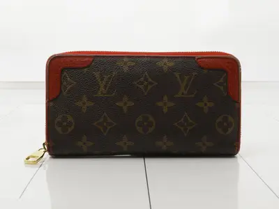 M61854 Zippy Wallet Retiro Cerise