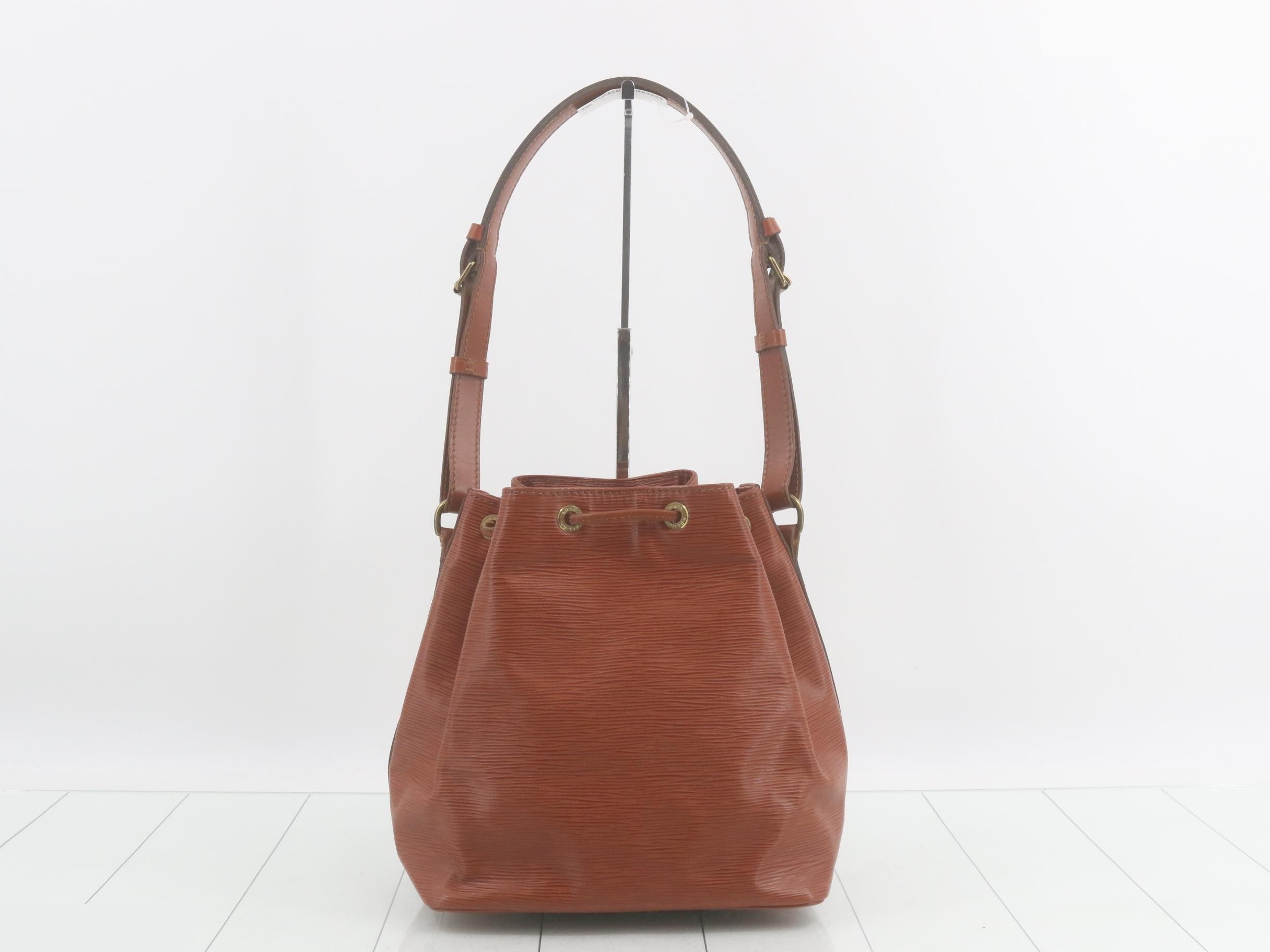Petit Noé Shoulder Bag — view 2