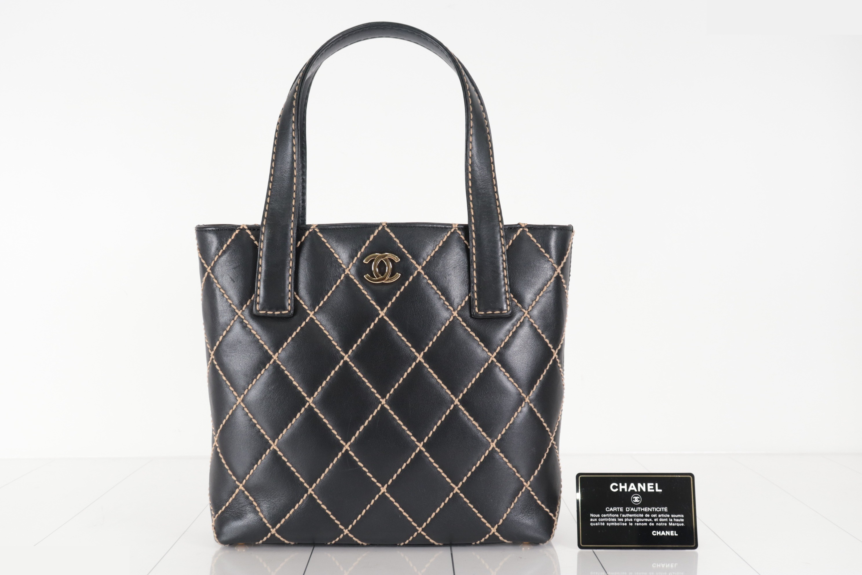 Calfskin tote bag, item number 7.