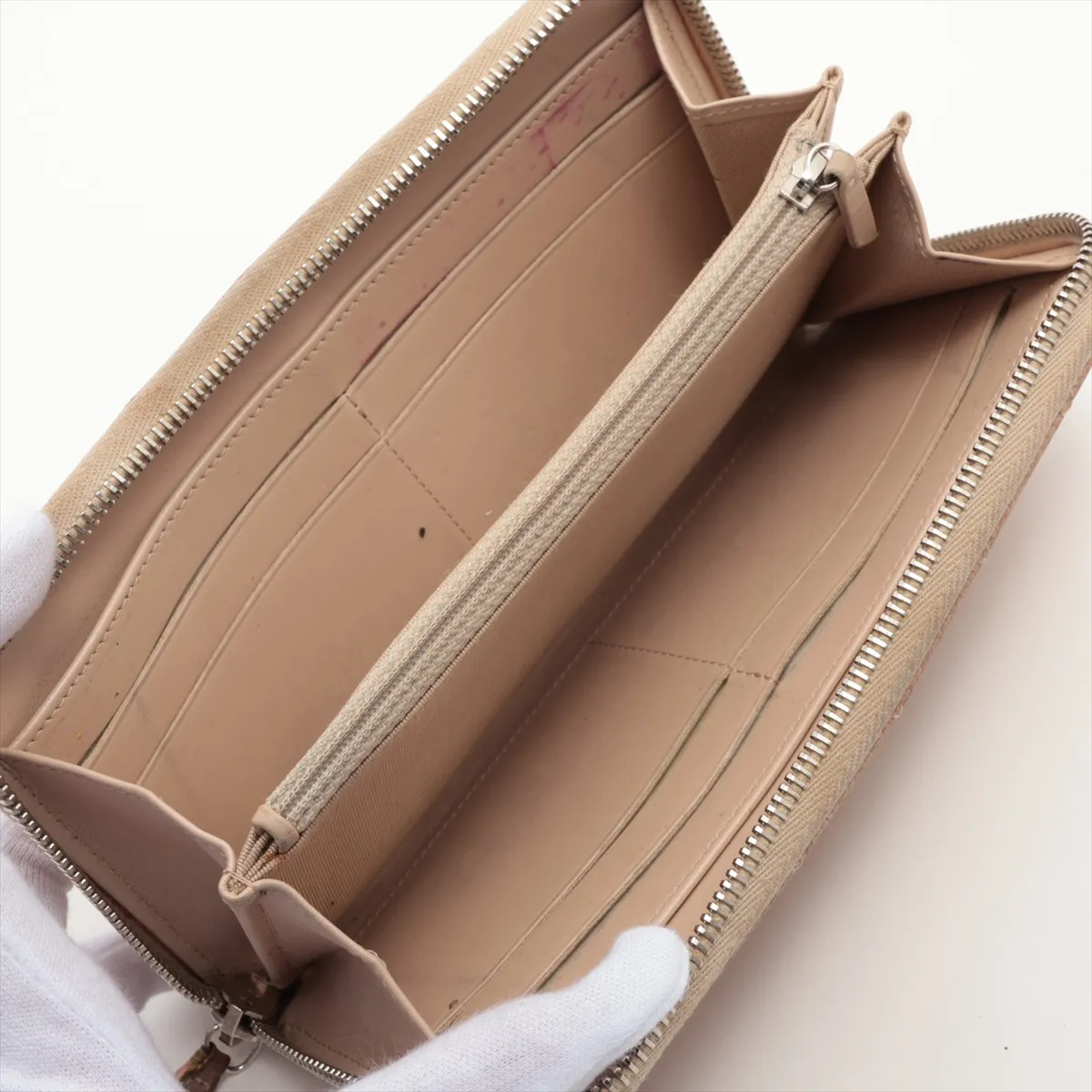 Matelasse caviar skin long wallet bronze gold hardware 20532351 — view 3
