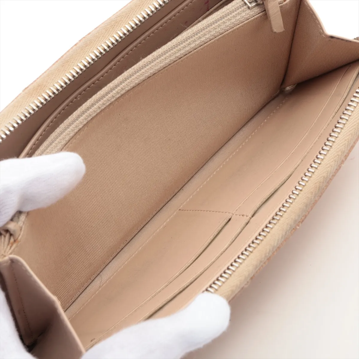 Matelasse caviar skin long wallet bronze gold hardware 20532351 — view 6