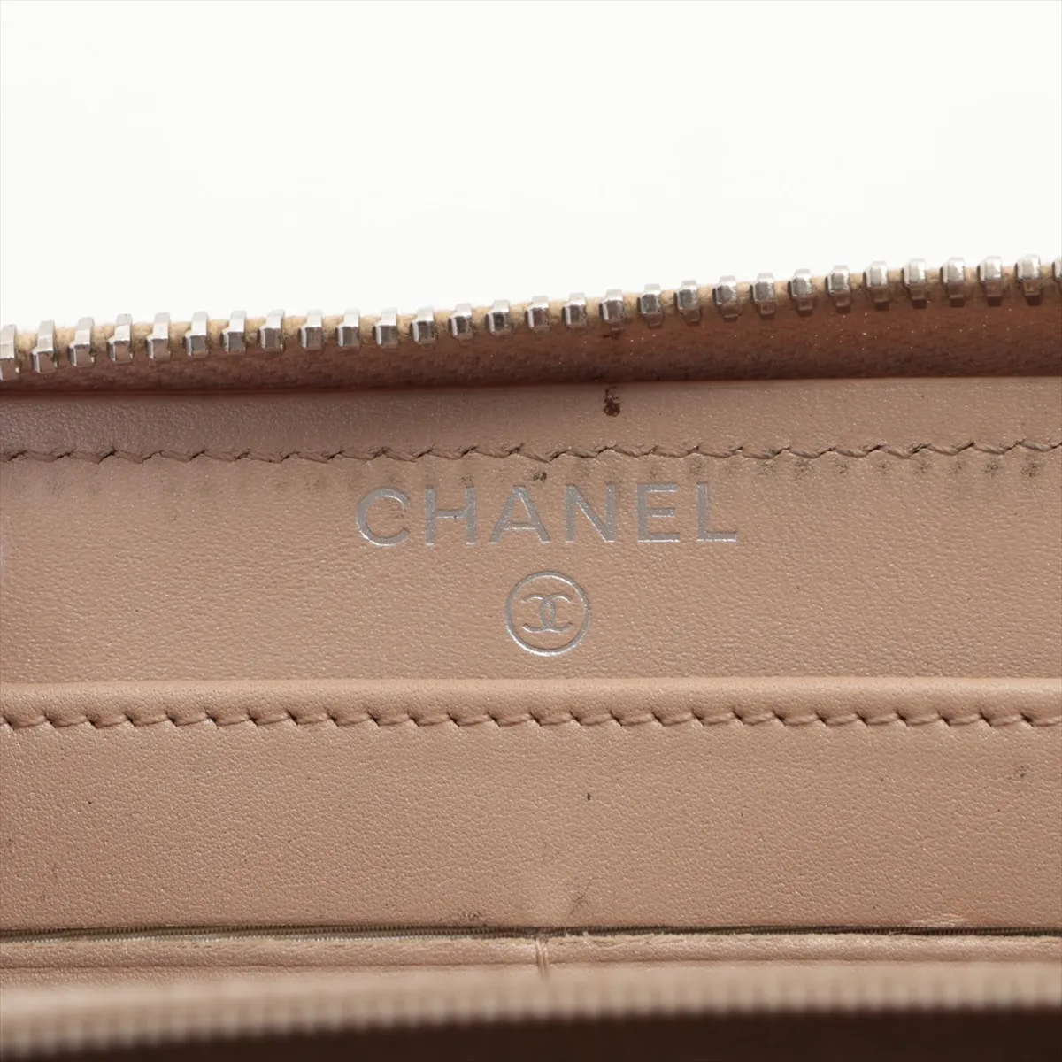 Matelasse caviar skin long wallet bronze gold hardware 20532351 — view 9