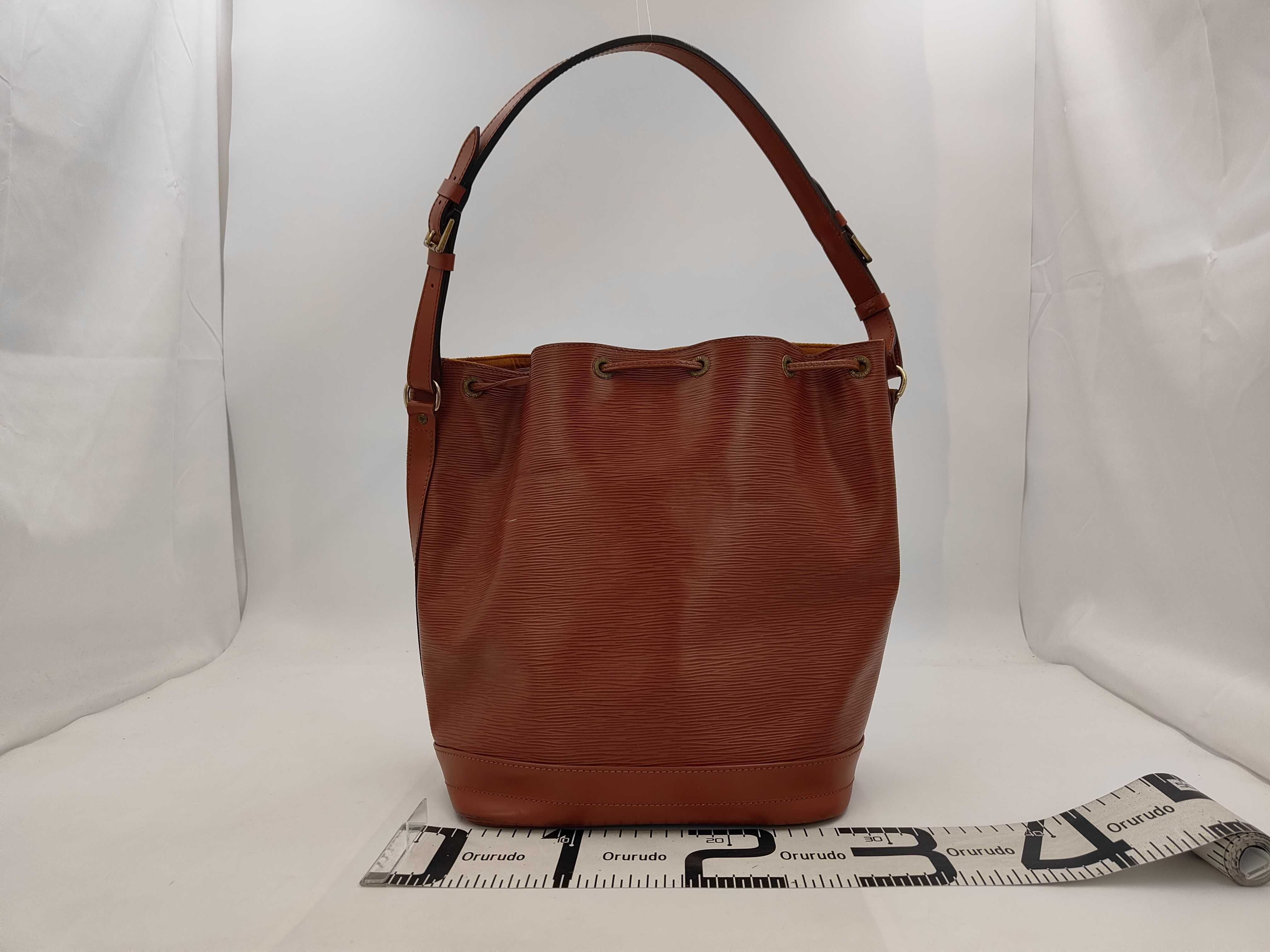 Epi Noe M44007 Shoulder Bag — view 2
