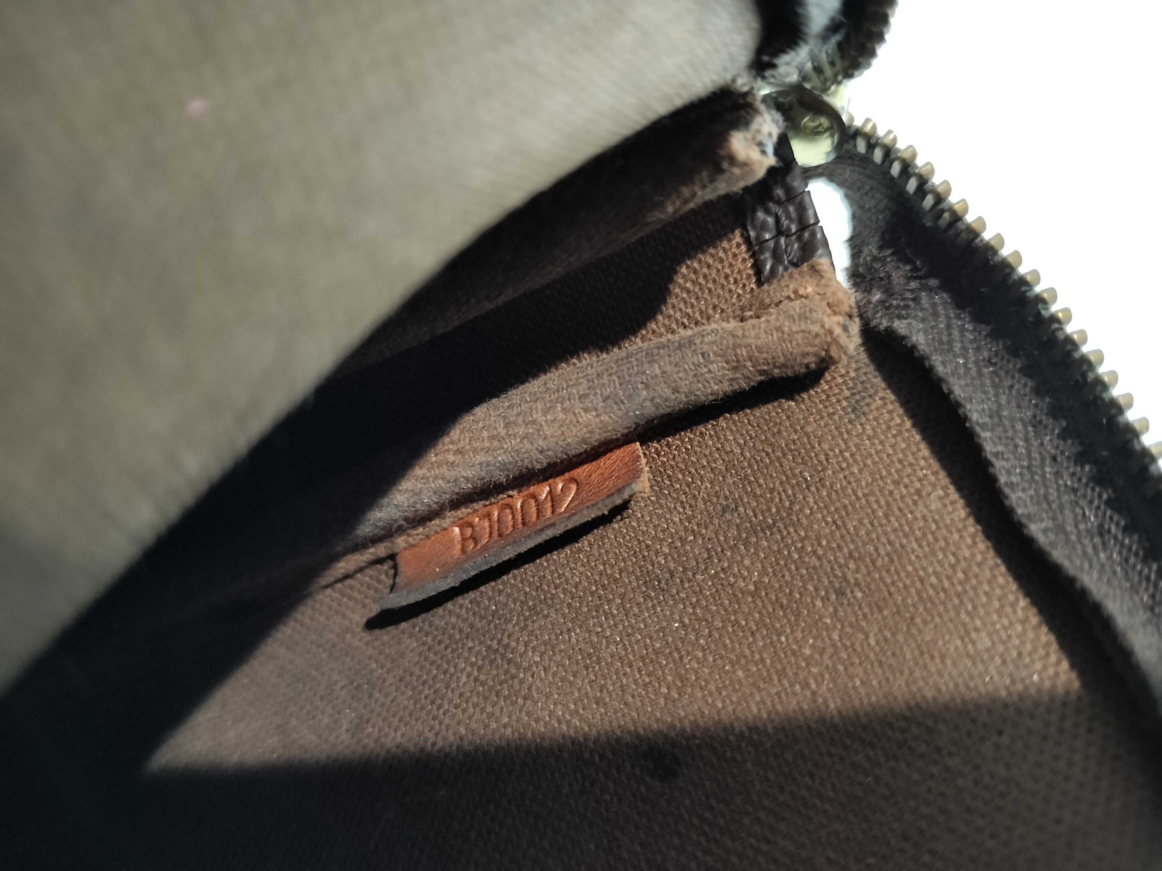 Monogram M51980 Accessory Pouch — view 11