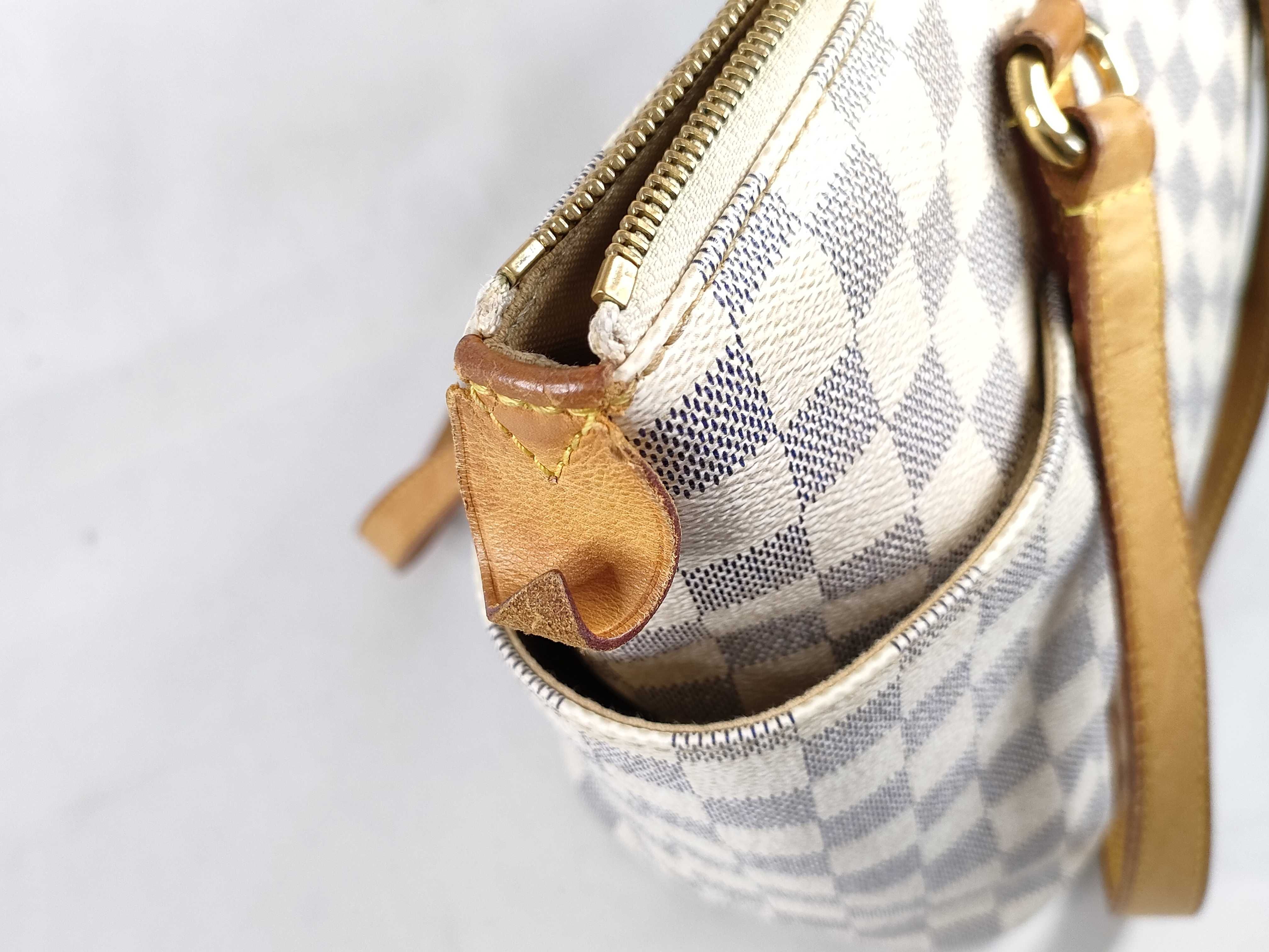 Damier Azur Totally MM N51262 DU2181 White Tote Bag — view 14