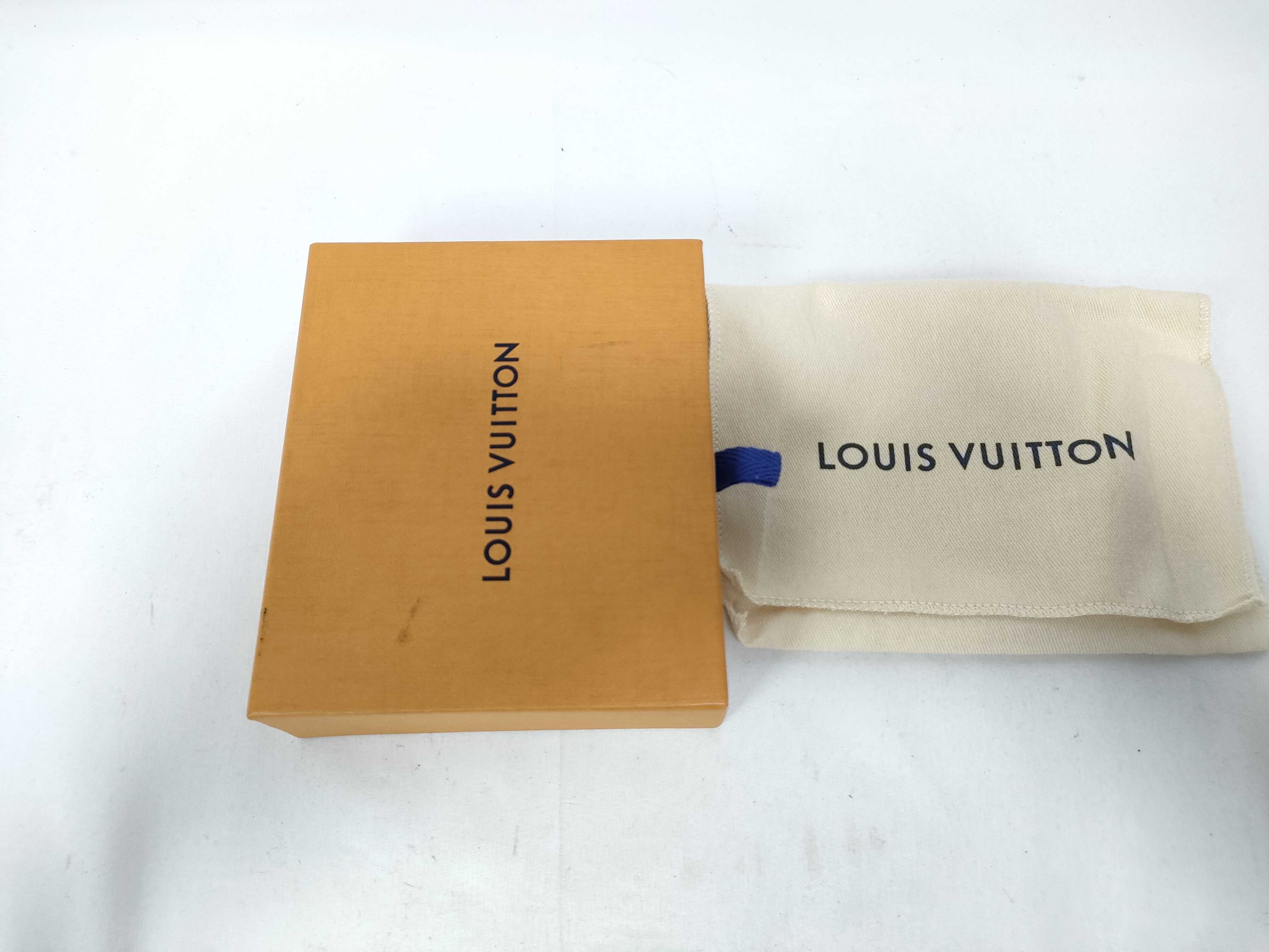 Current Korean Collaboration Epi Card Case Organizer de Poche Card Case — view 13