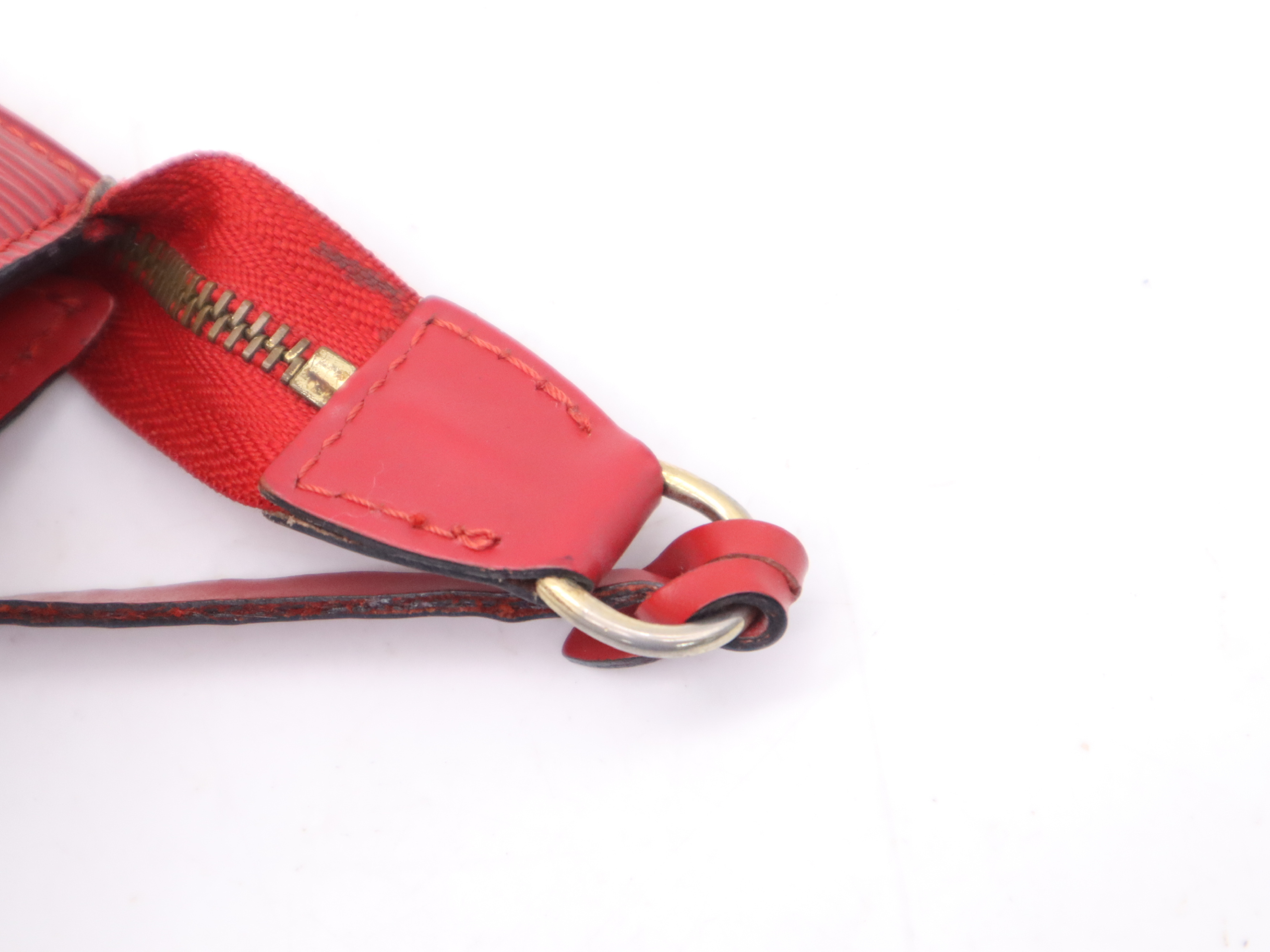 M52947 Epi Pochette Accessoires Castilian Red Pouch — view 8