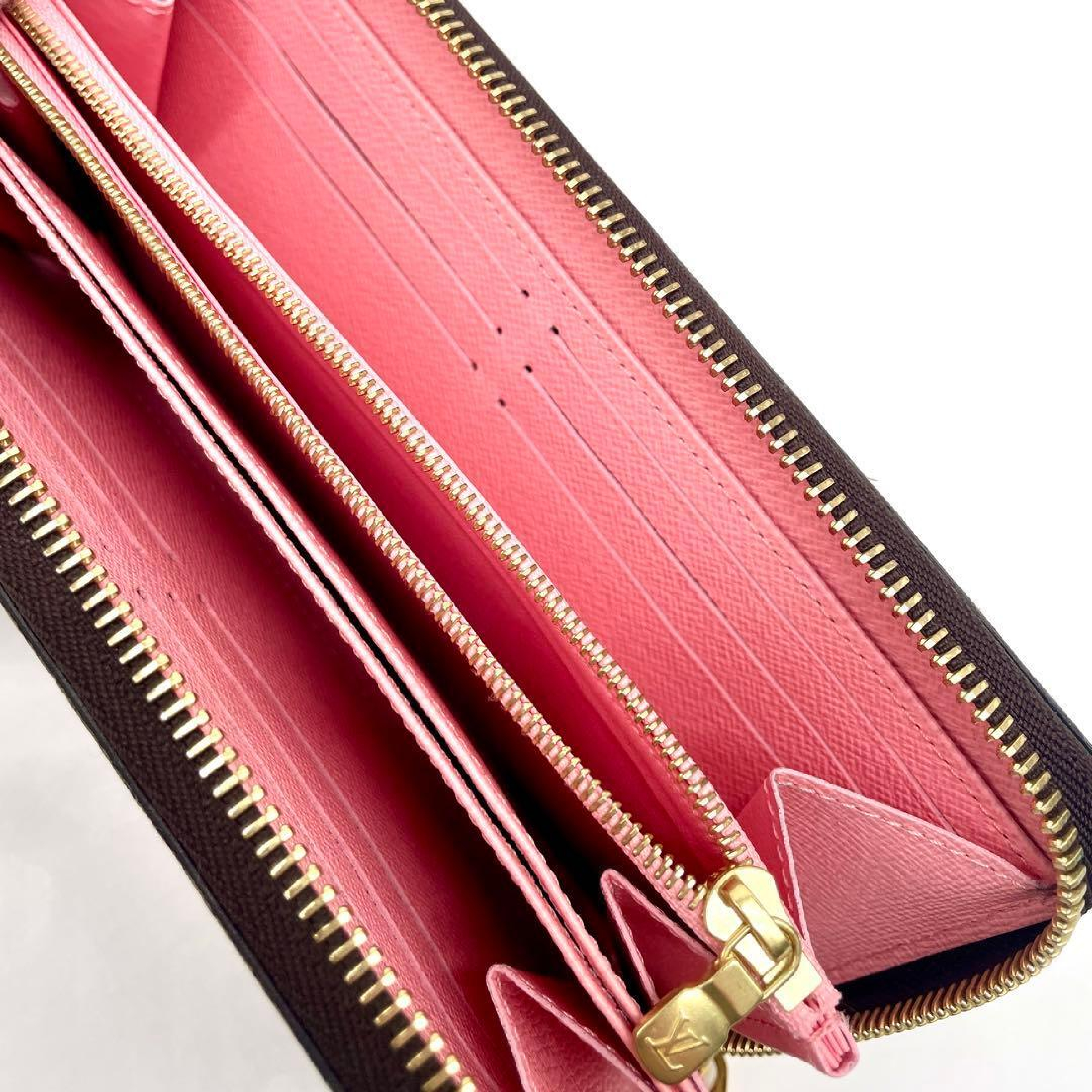 Zippy Wallet Vivienne Wallet — view 9