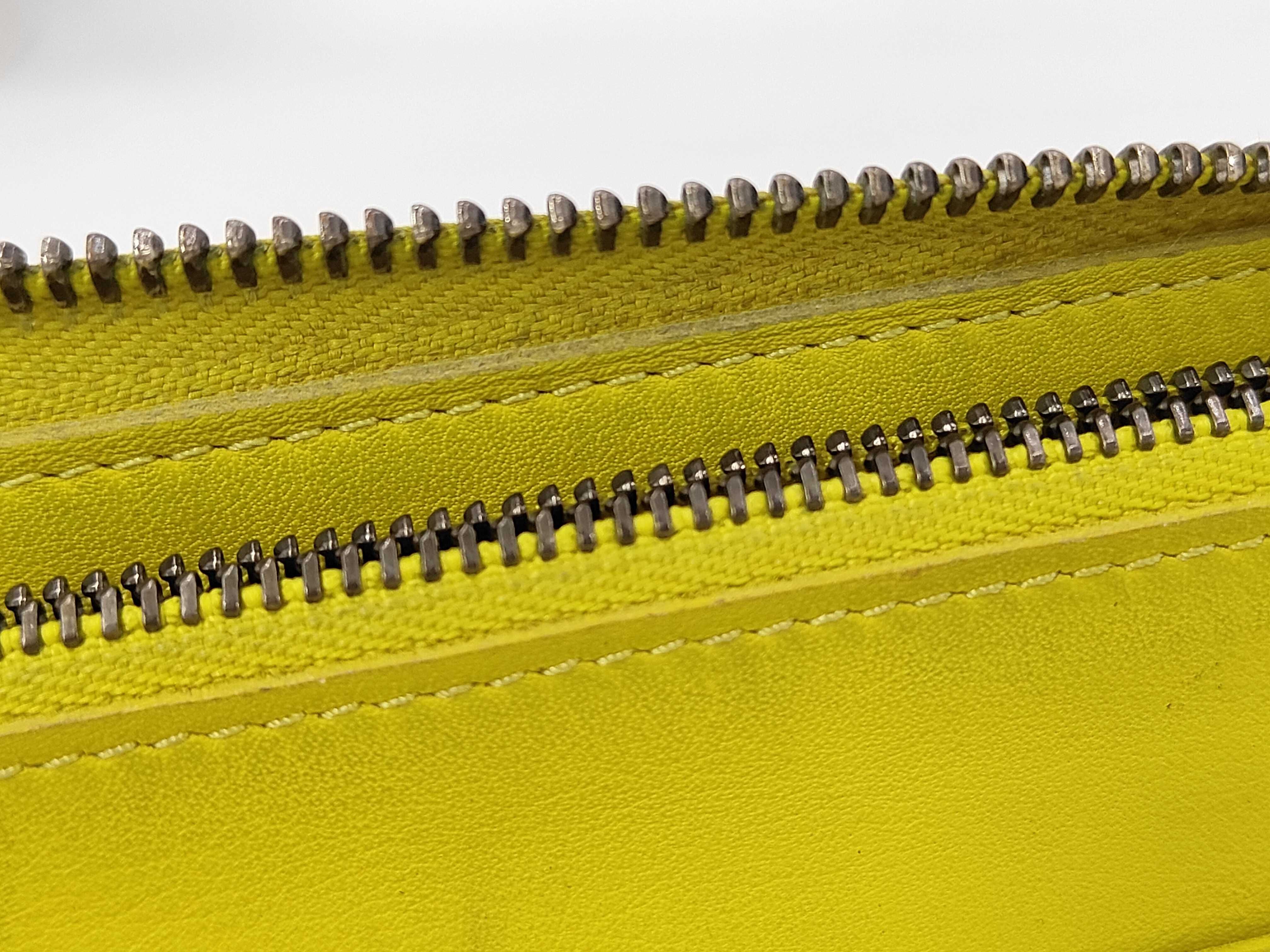 N62236 Damier Infini Vertical Vert Ascetic Wallet — view 8