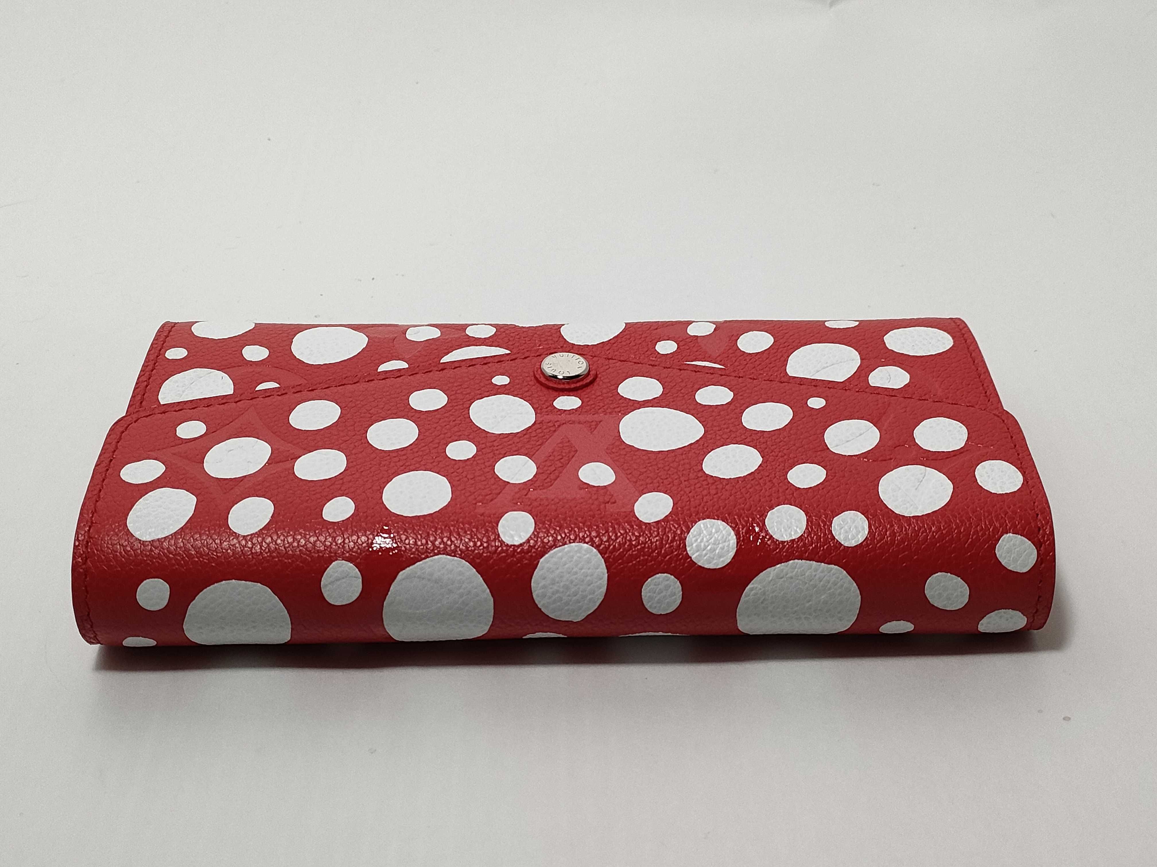 Monogram Yayoi Kusama Portefeuille Sarah Wallet — view 6