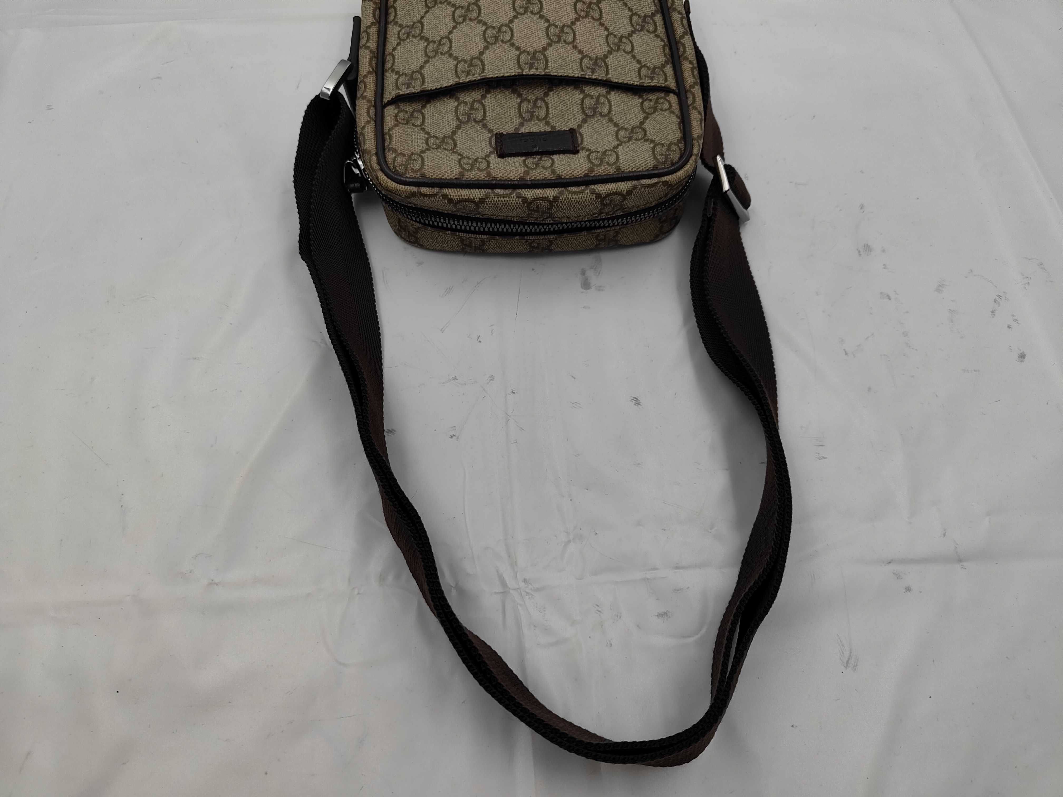 Shoulder Bag GG Supreme 122754 Bag — view 3