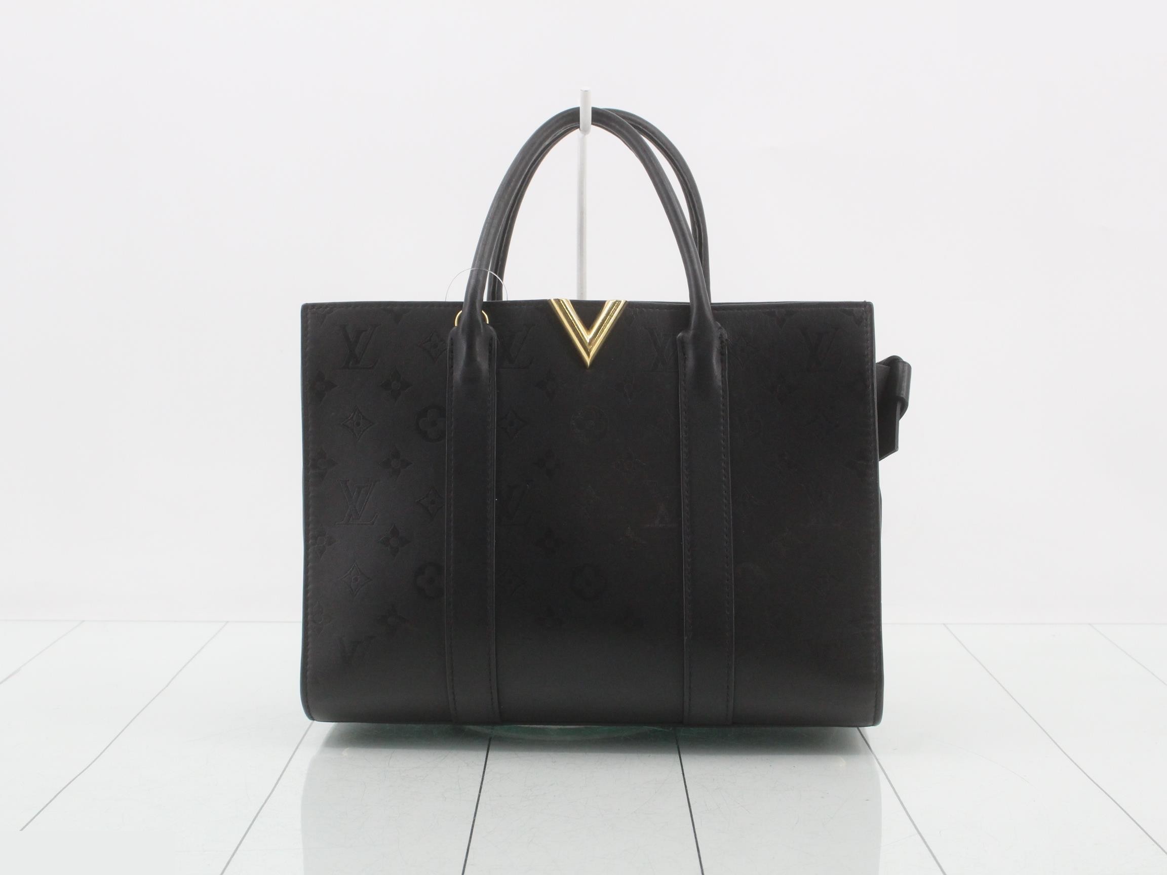 LV Very Tote MM Handbag